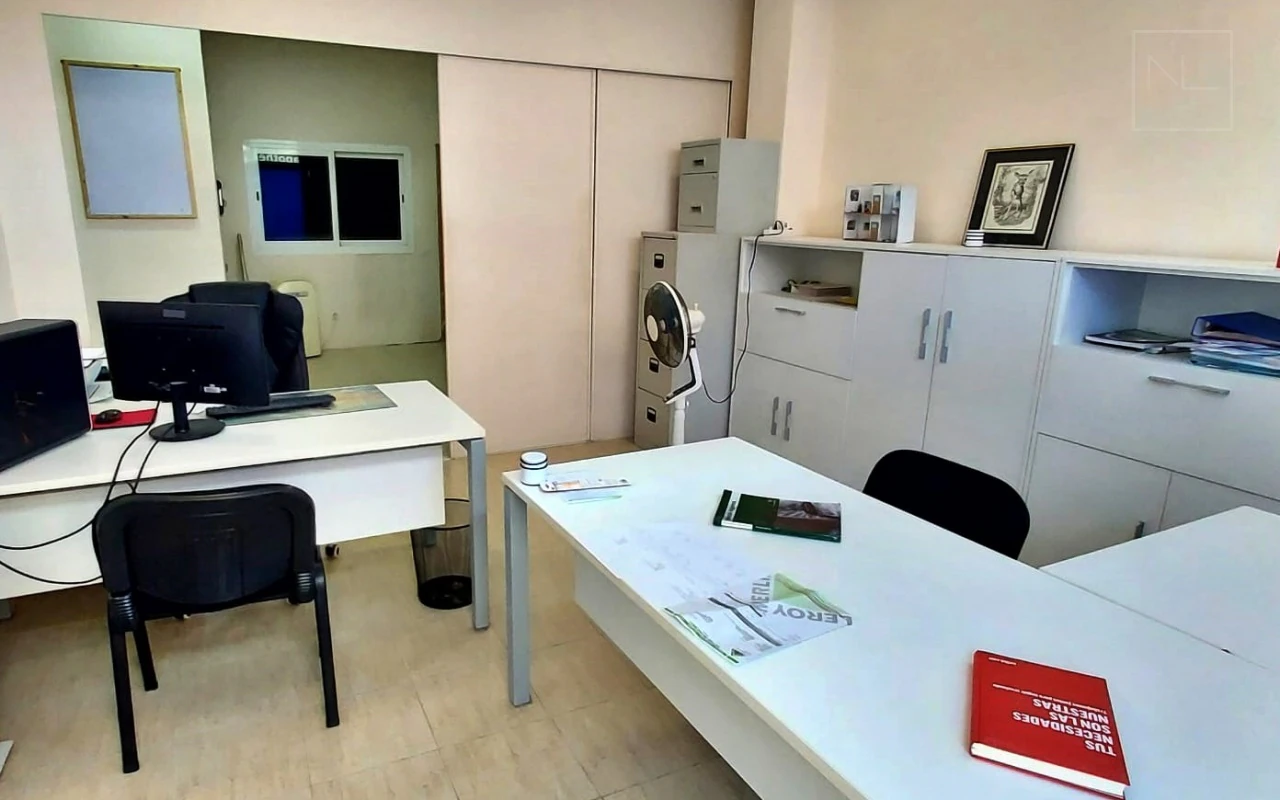 Large Townhouse For Sale in Javea