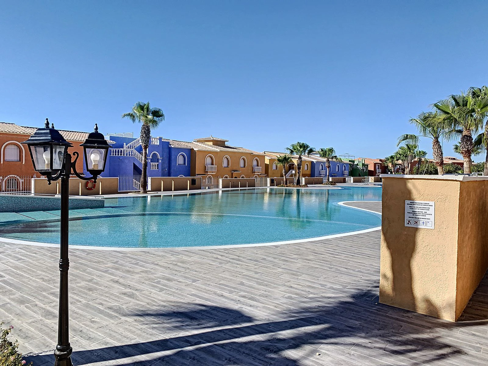 Cumbre del Sol gerenoveerd duplex appartement in Pueblo de la Paz