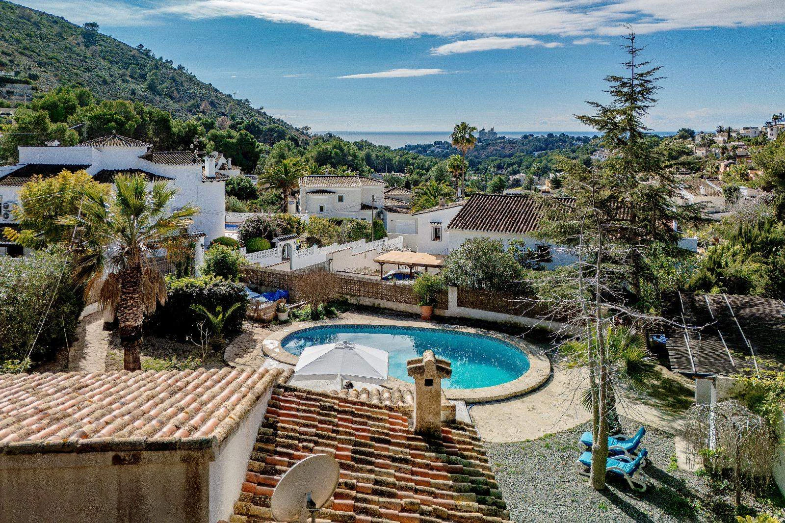 Villa for sale in El Portet Moraira