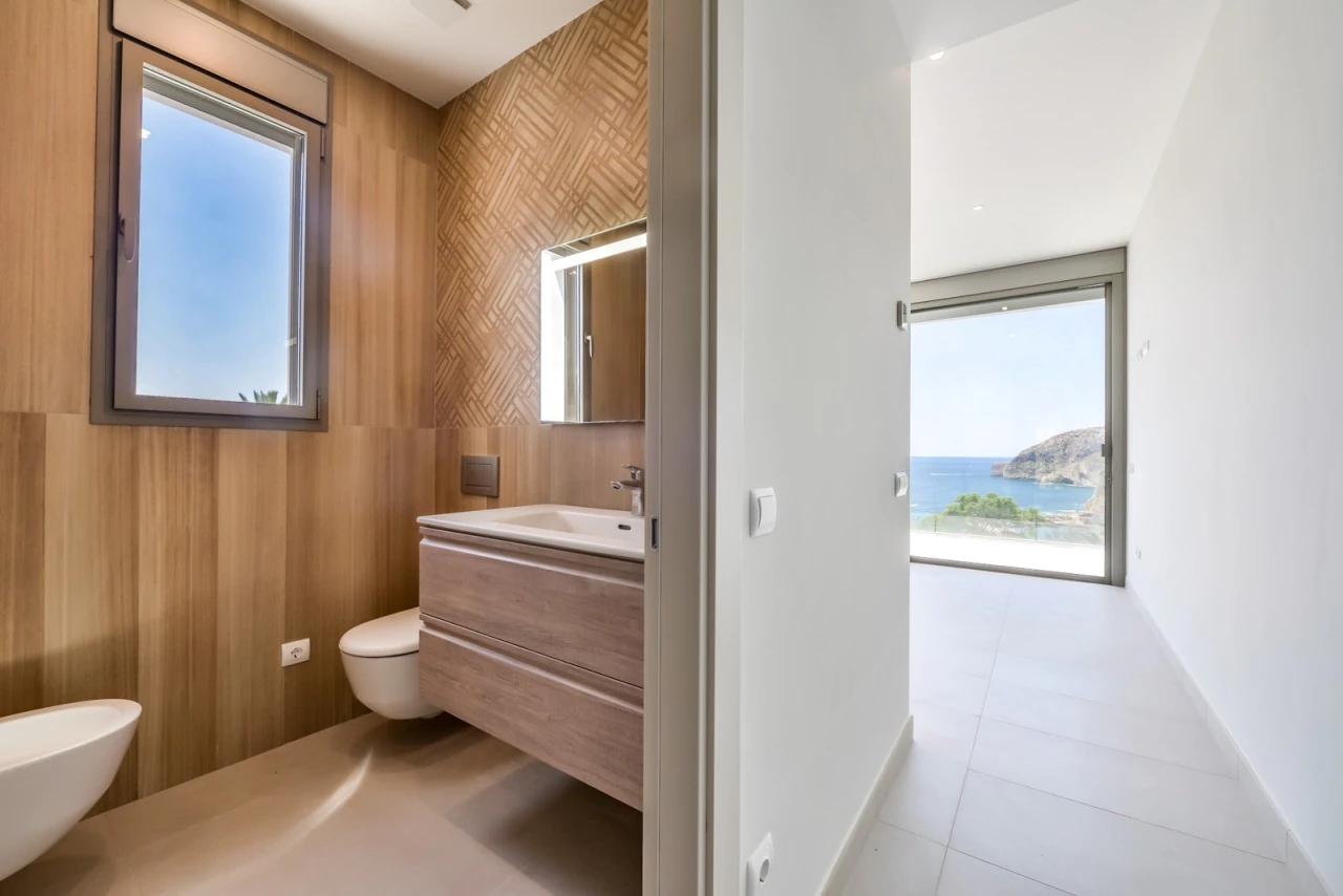 6 Schlafzimmer, 6 Badezimmer Villa zum Verkauf in Calpe