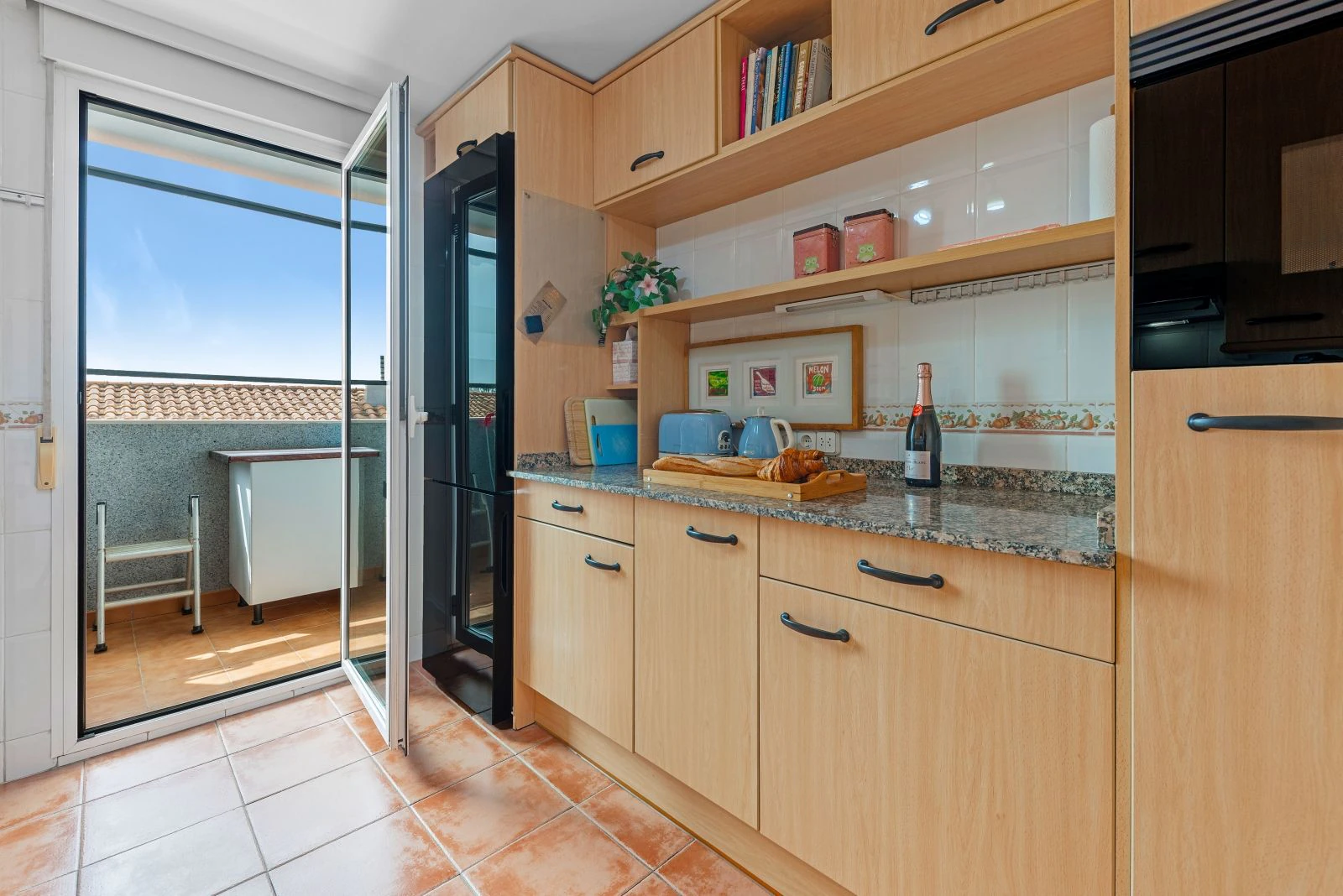 Exclusive penthouse with a large private terrace near the beach and amenities in Jávea.