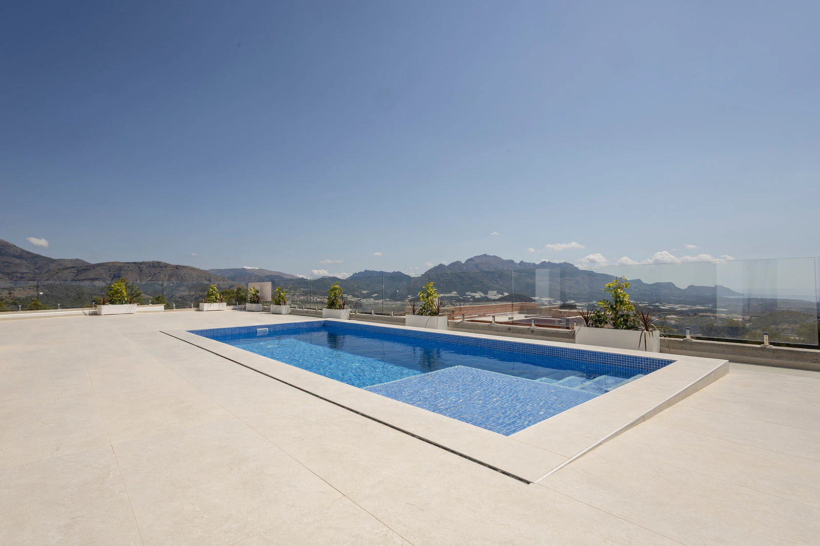 Modern Villa in Polop with Stunning Mountain Views