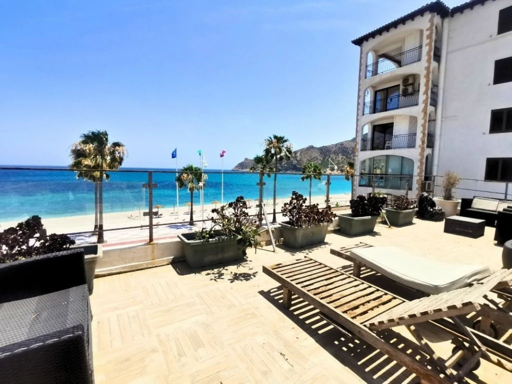 Villa zum verkauf in Albir