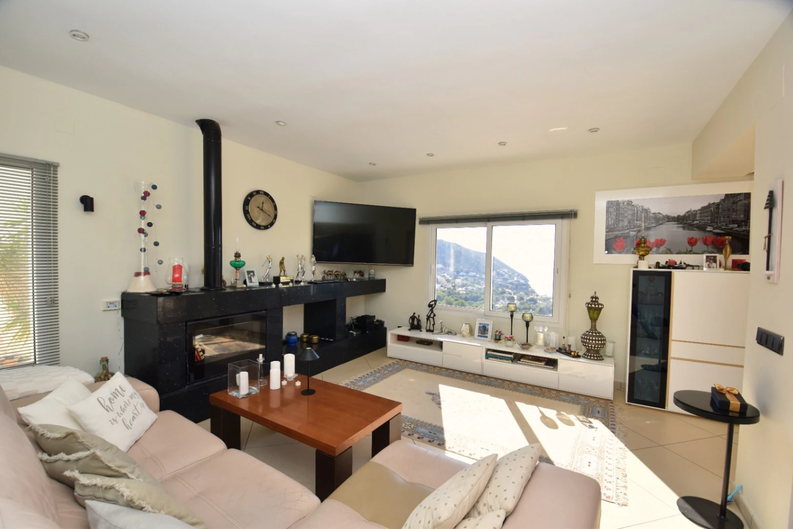 Luxurious Villa for Sale in Moraira El Portet Area