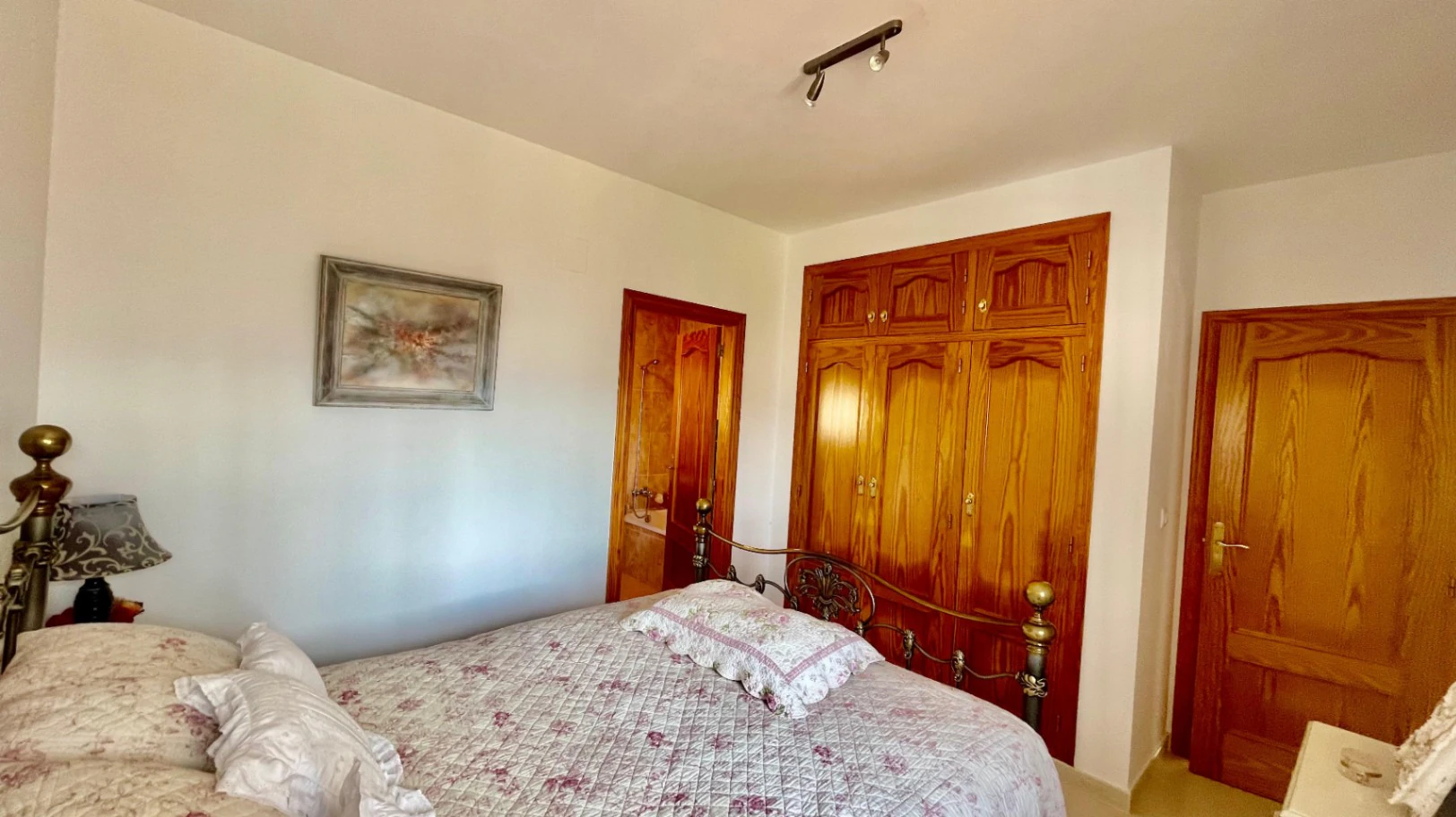 Villa à vendre à Jalon : vue spectaculaire sur la vallée, exposition sud