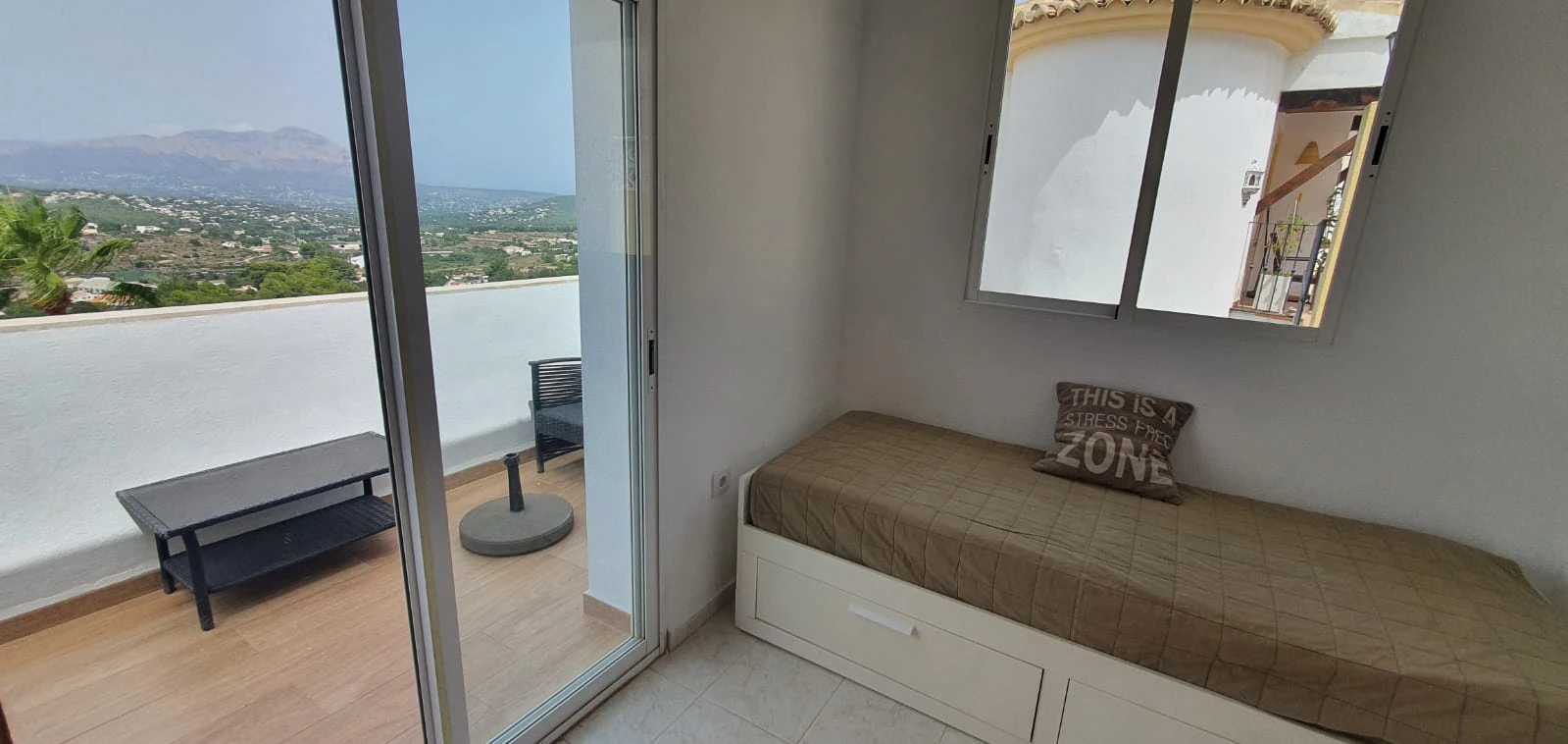 Bungalow for sale in Benitachell / El Poble Nou De Benitatxell