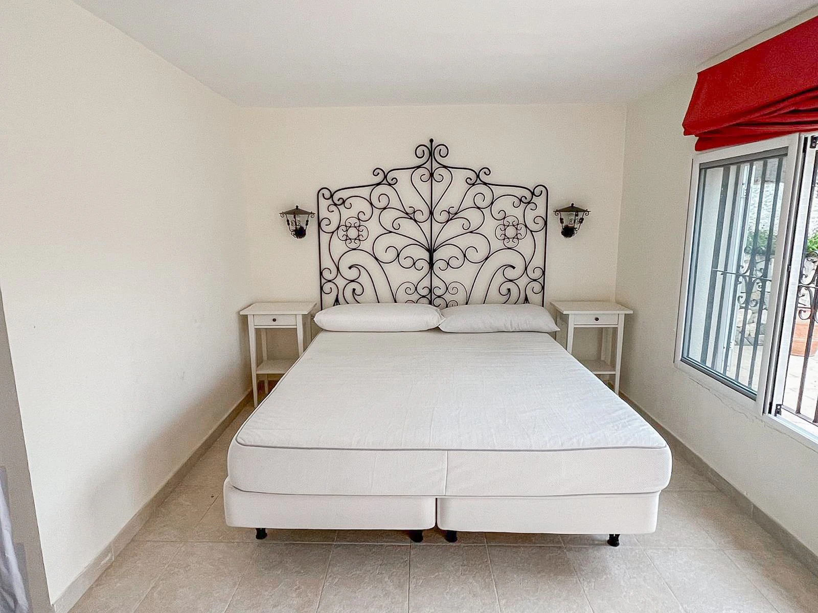 Detached Villa for Sale in Buenavista – Private Pool-Guest Apartment-Near the Beach