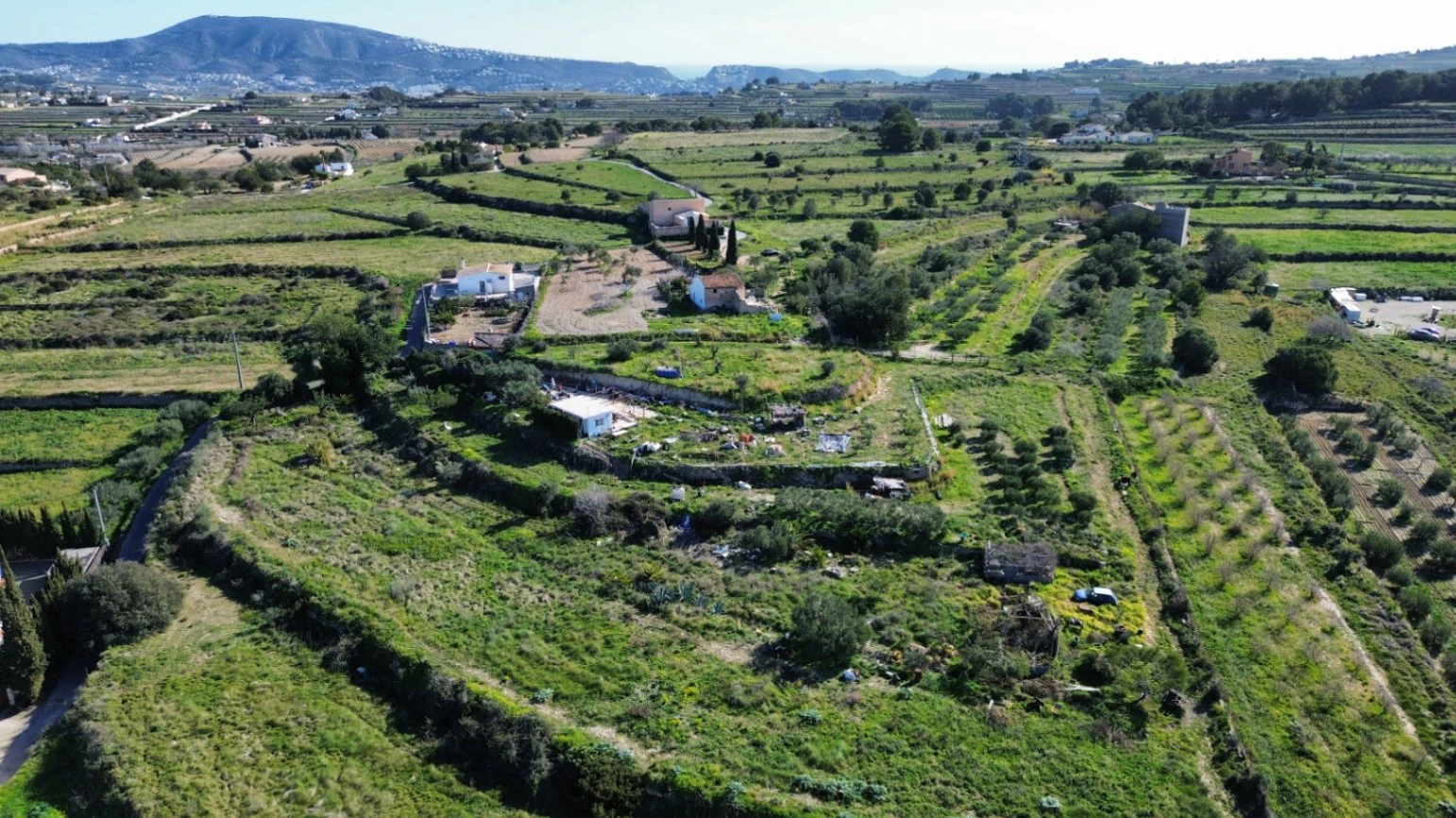 Rustiek perceel met prachtig uitzicht in Partida Berdica, Benissa