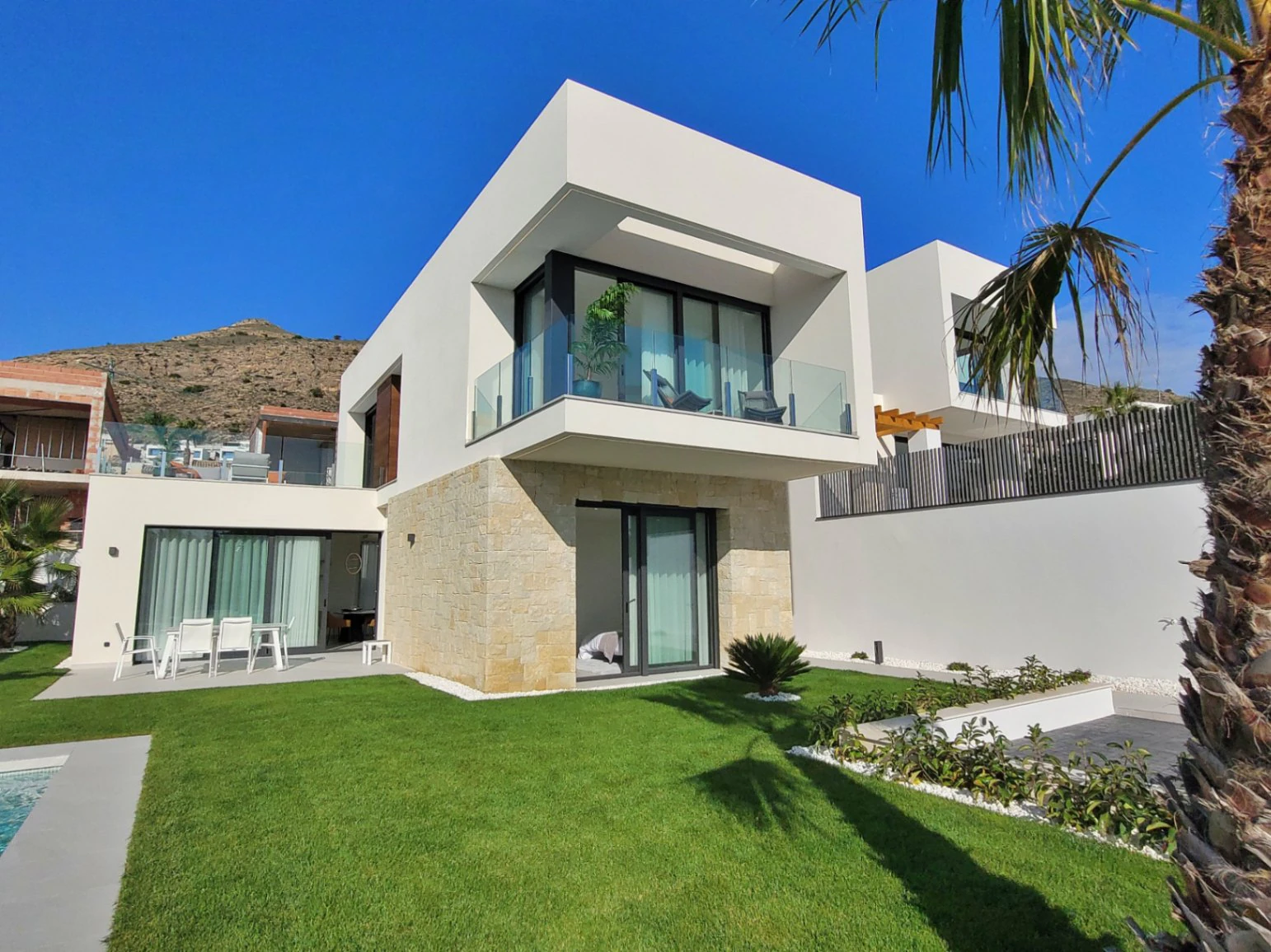 New Luxury Villa with Pool in Finestrat