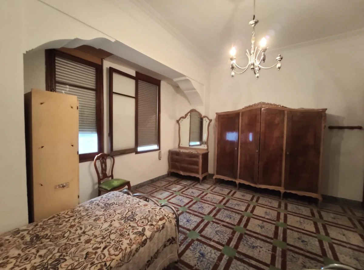 Verkoop. Huis in stad in Pedreguer