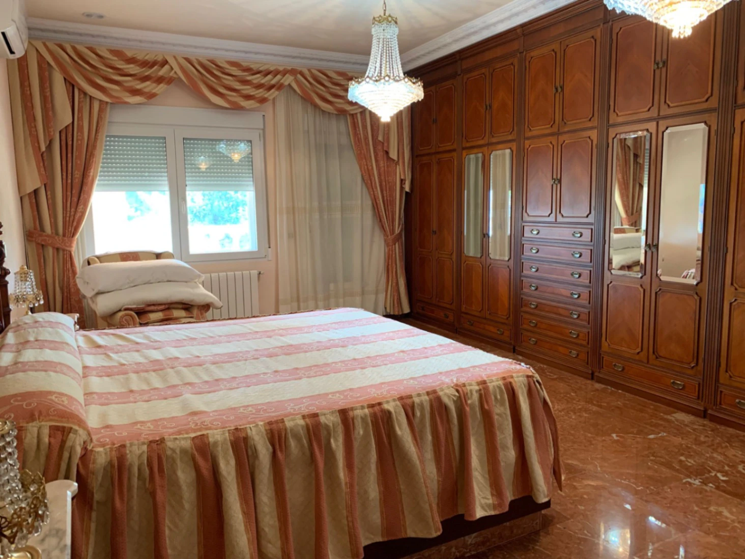Villa zum verkauf in Albir