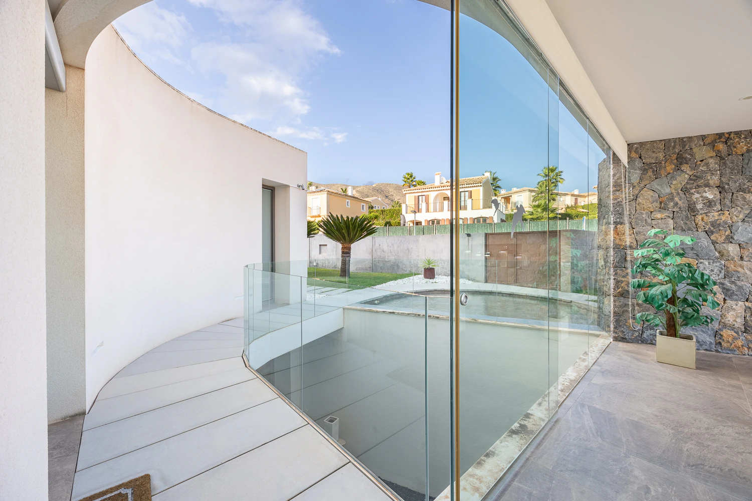Villa for sale in Finestrat