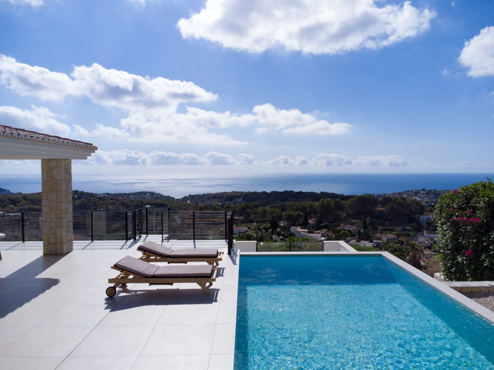 Luxury, Villa, Comfort and Spectacular Views in Benissa.