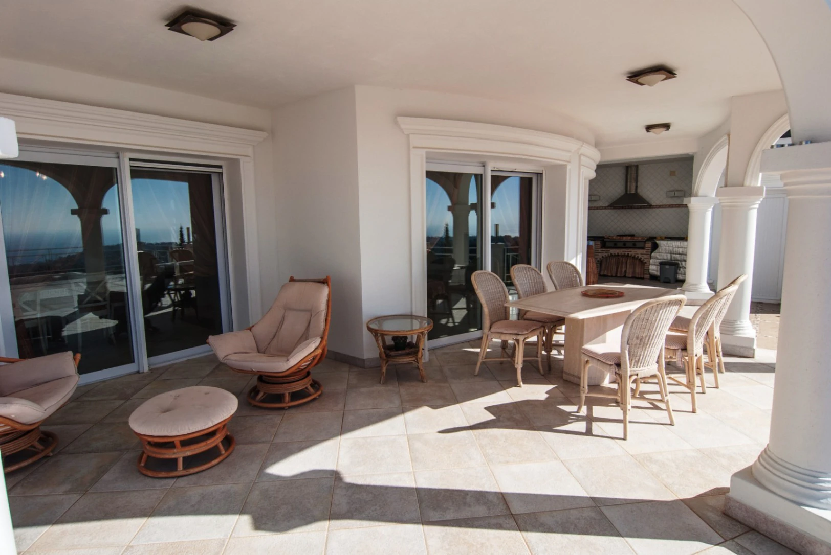 Villa con vistas al mar en venta en Moraira