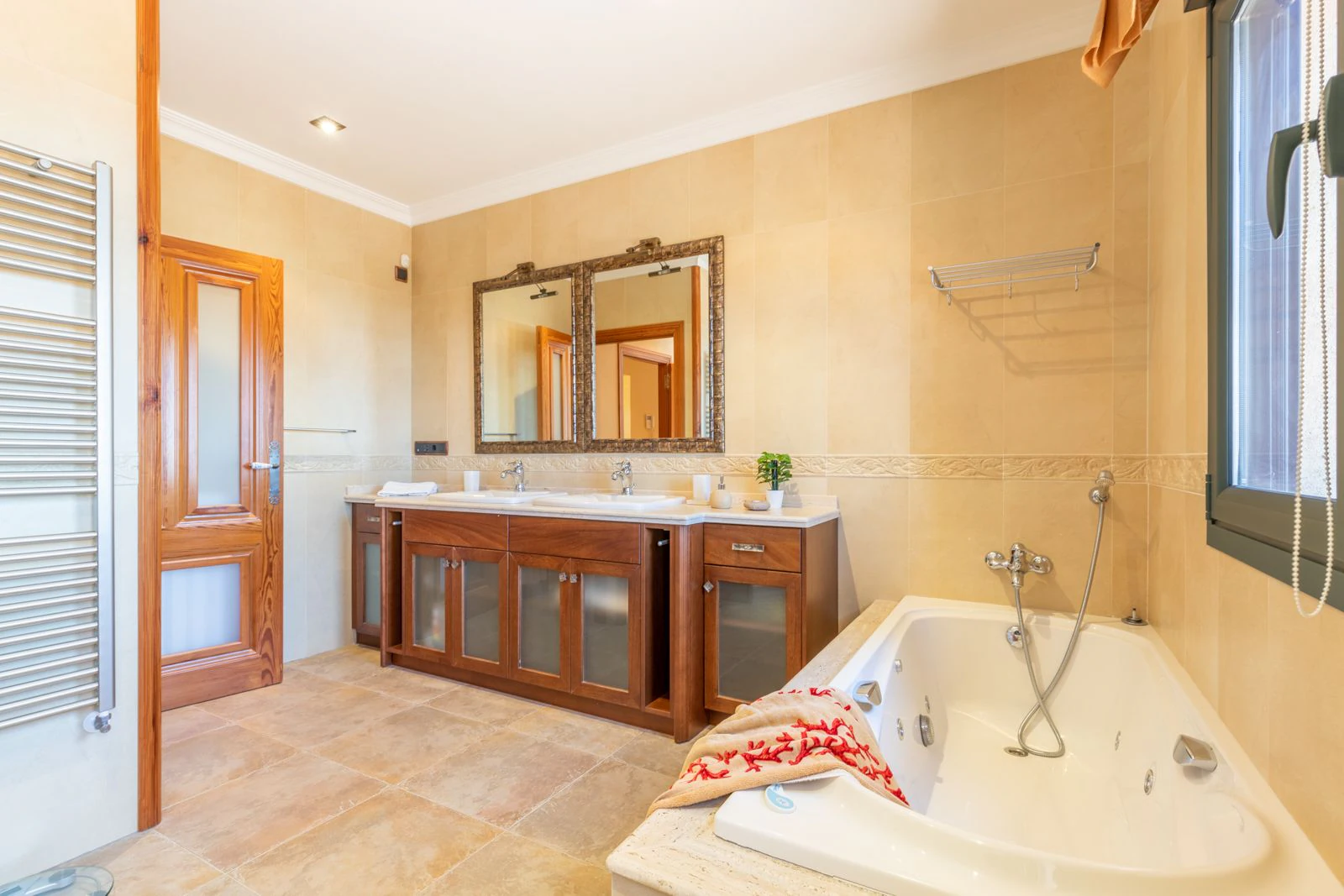 Finca for sale in Benissa
