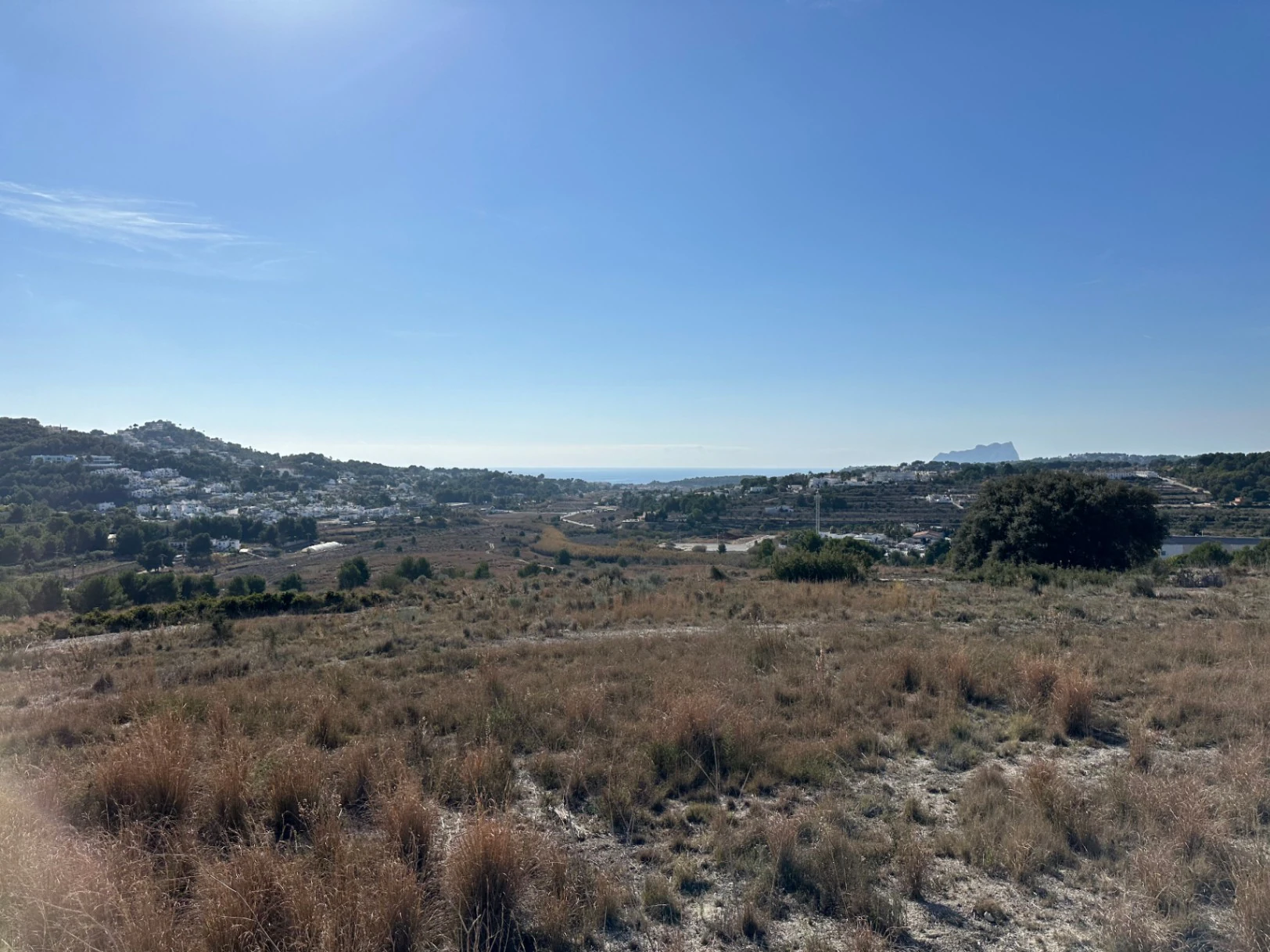 Riesiges rustikales Grundstück mit Meerblick in Moraira