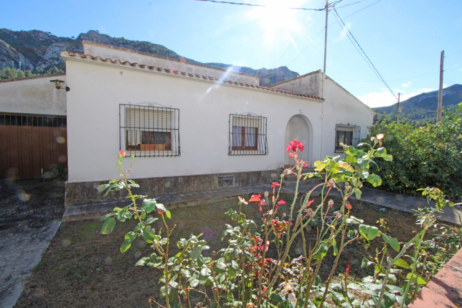 Landhaus zu verkaufen in Llosa de Camacho