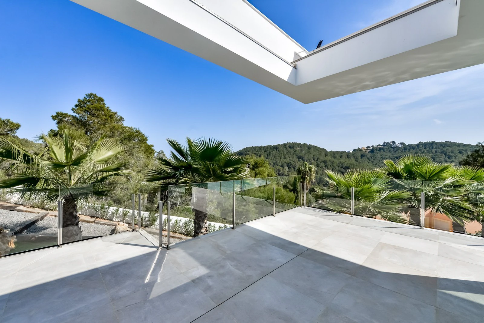 Impressive new build for sale in Jávea