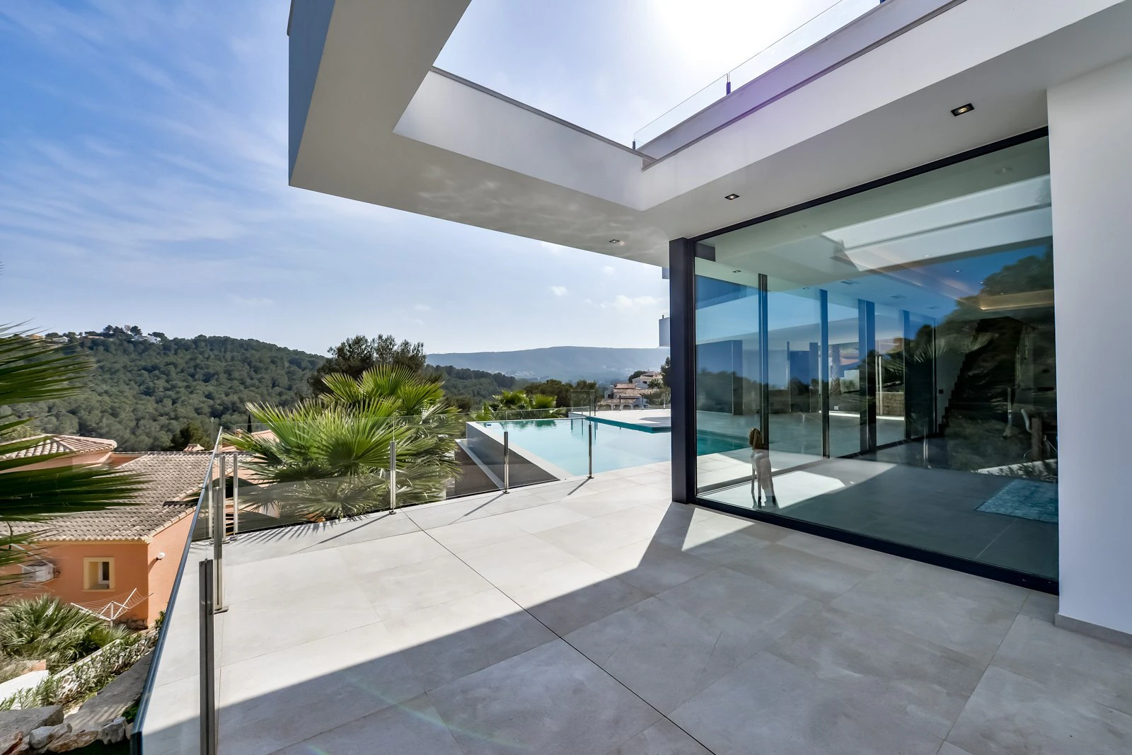 Impressive new build for sale in Jávea