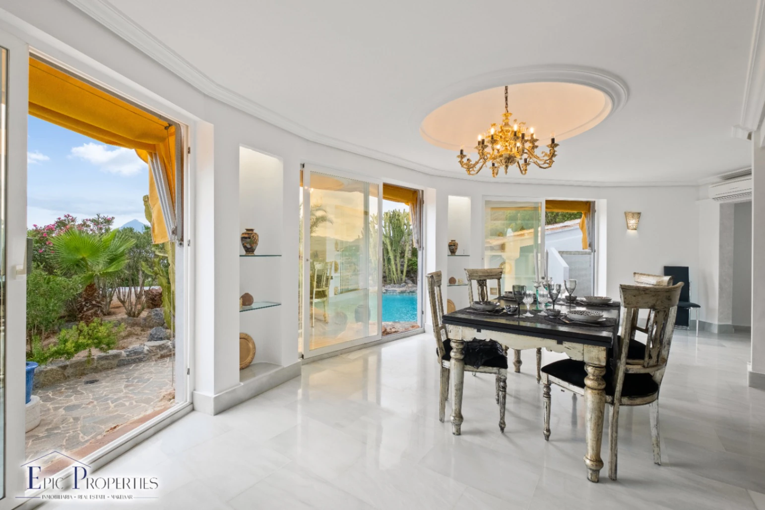 Chalet/Villa en venta en Altea