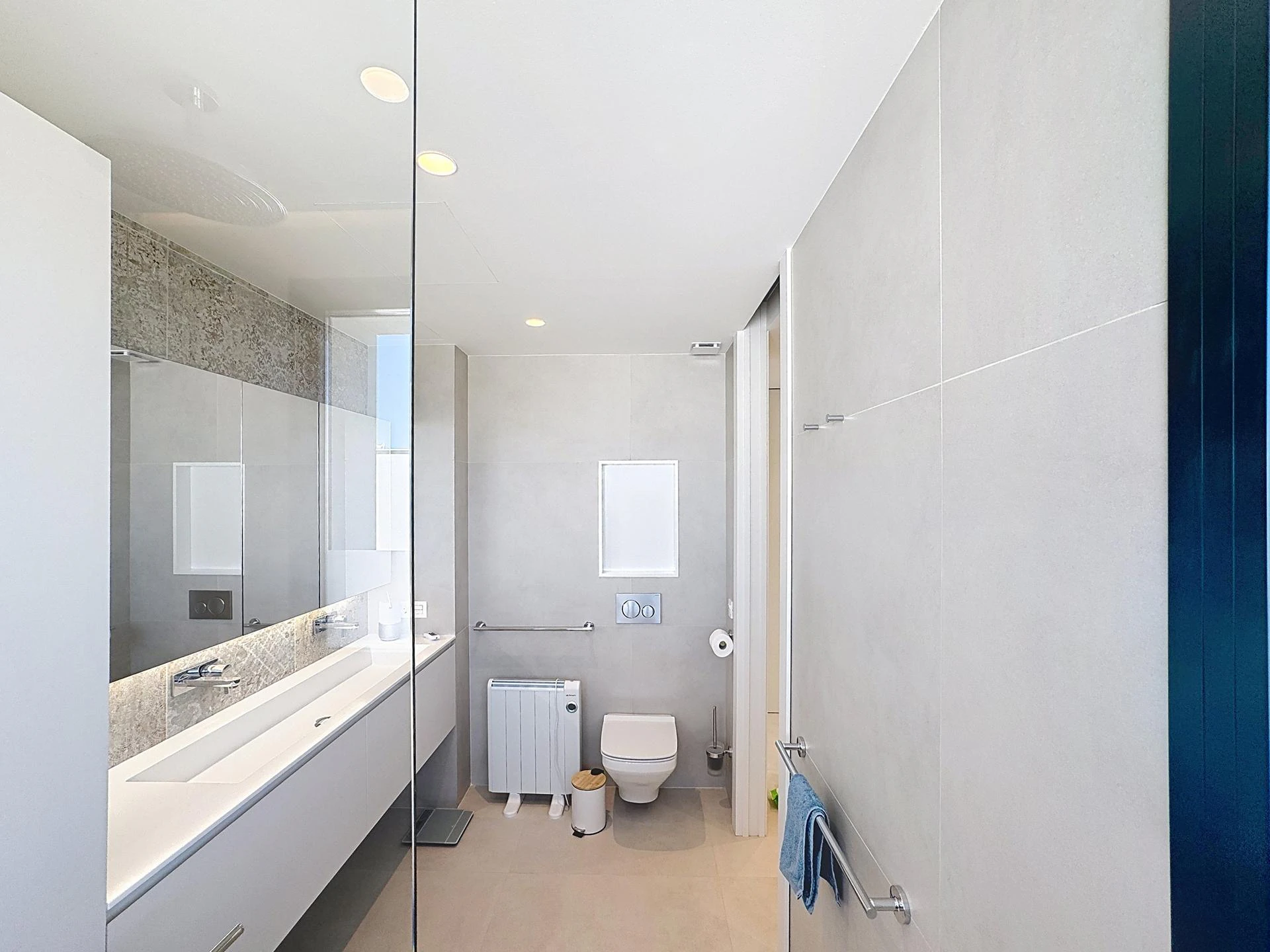 Cumbre del Sol Luxury villa with panoramic views in Jazmines residential area