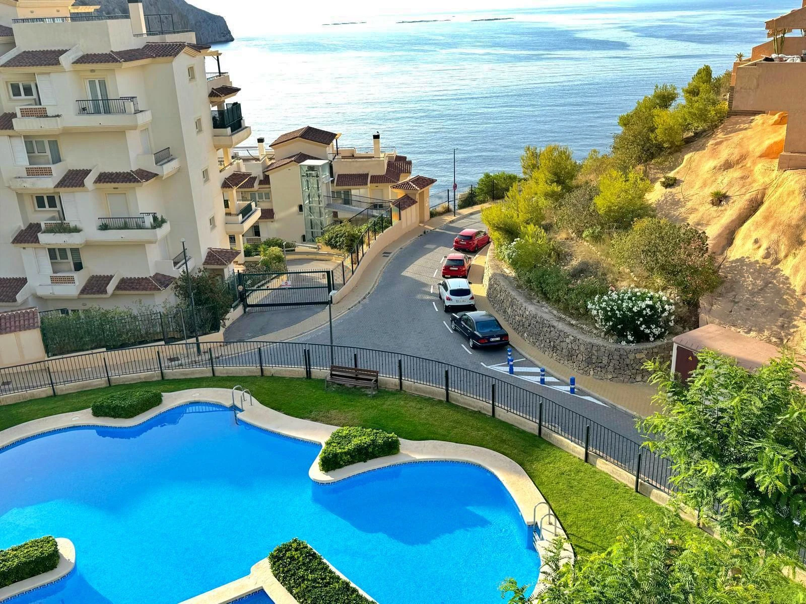 Apartamento con vistas al mar en venta en Mascarat