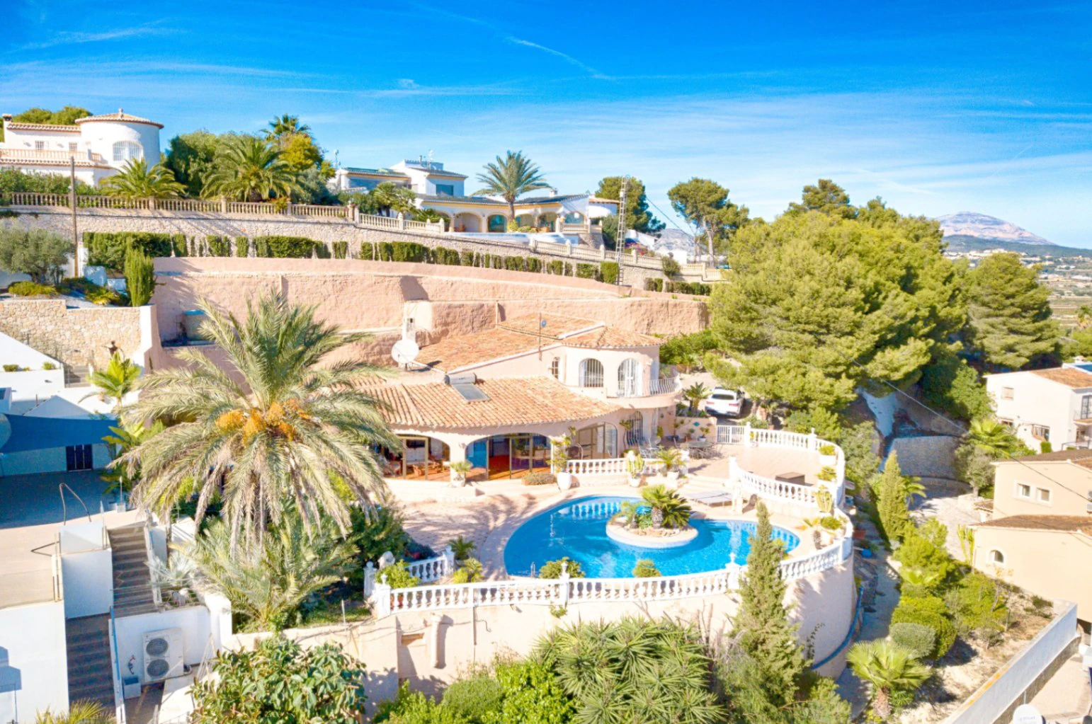 Es probablemente una de las mejores vistas al mar de Moraira.