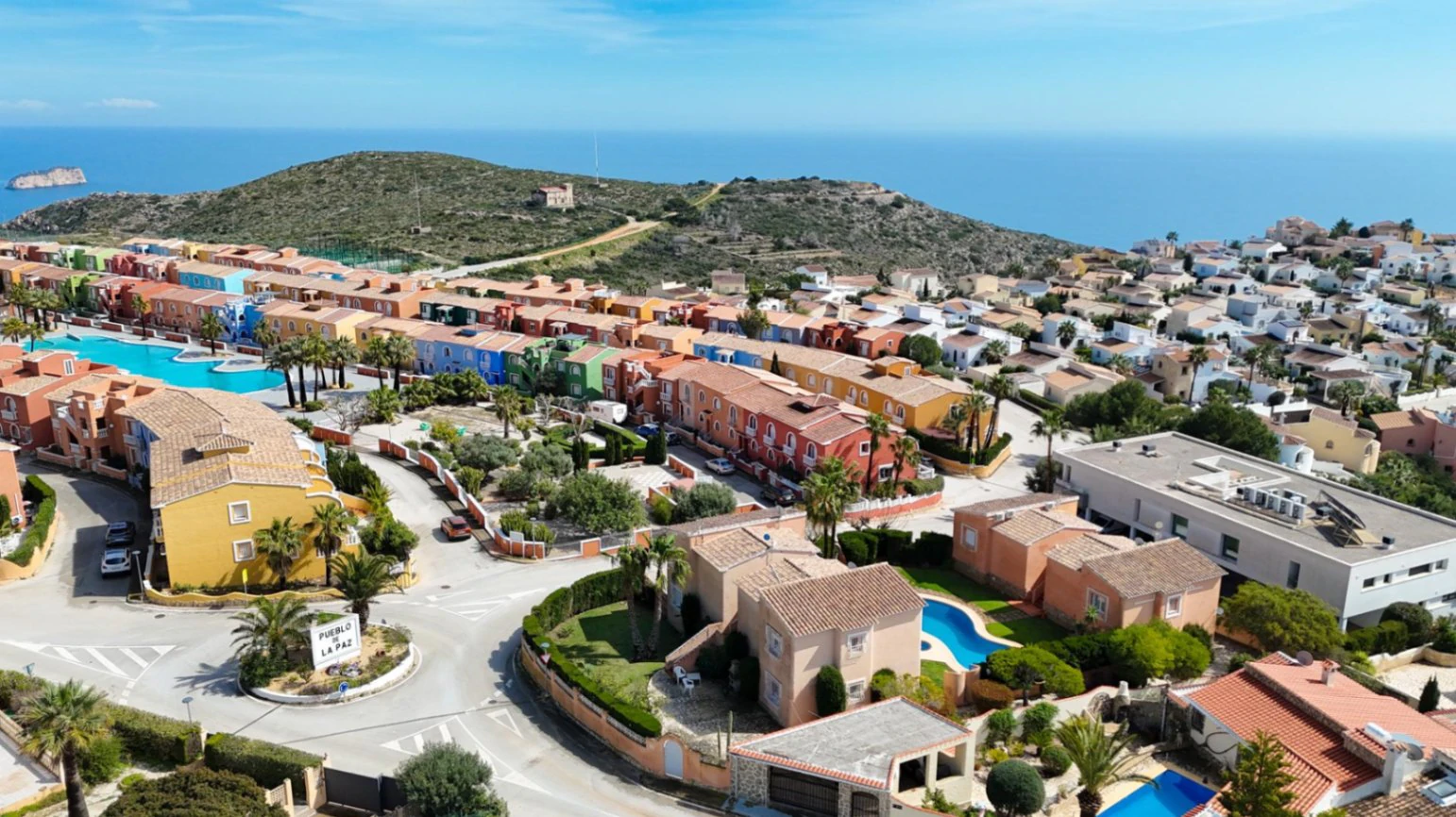 Cumbre del Sol appartement gerenoveerd met uitzicht op zee