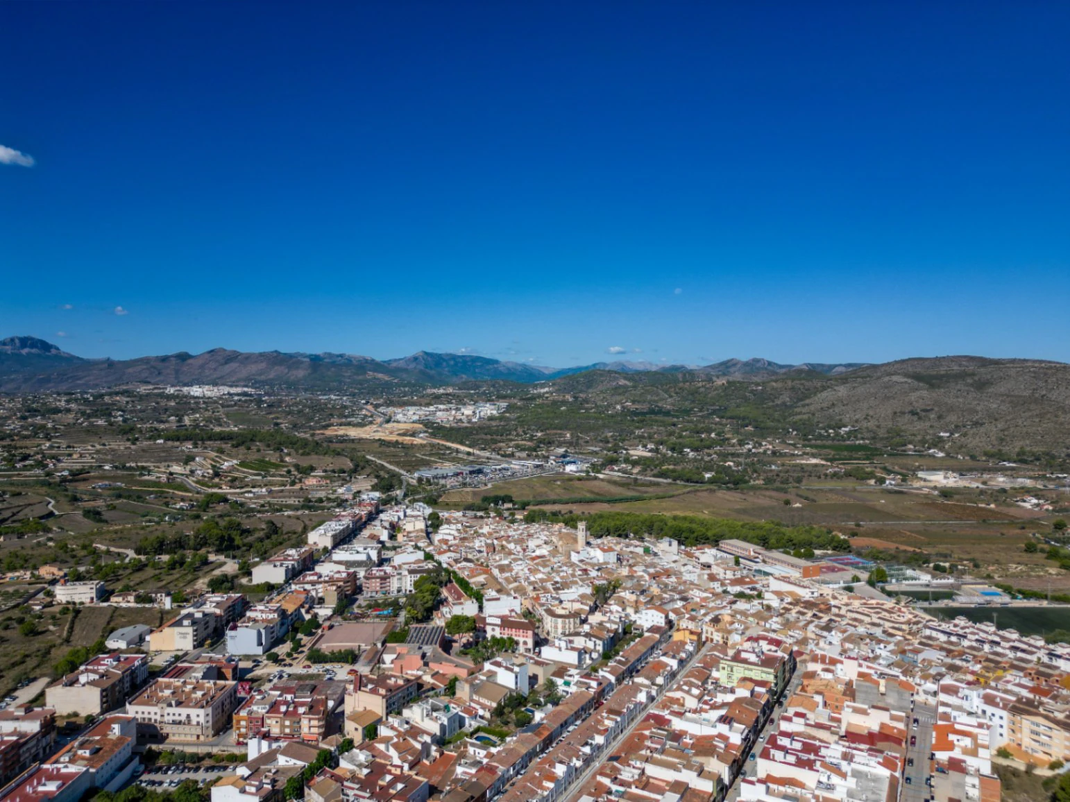 Landhuis te koop in Teulada met zeezicht in Moraira - Gedeeltelijk gerenoveerd project