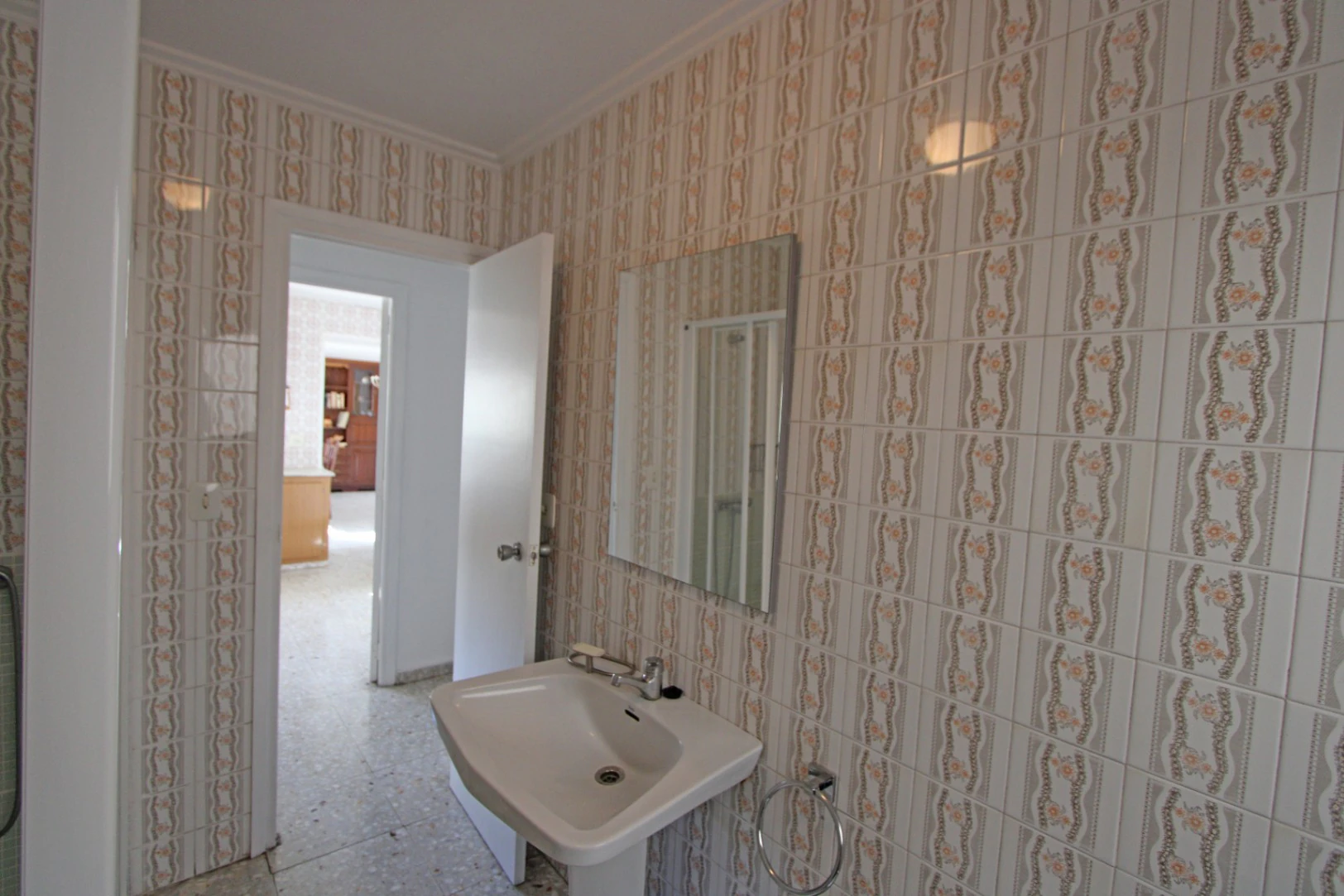 Landhaus zu verkaufen in Llosa de Camacho