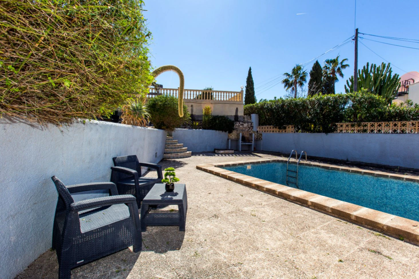 Villa with great potential for sale in Calpe