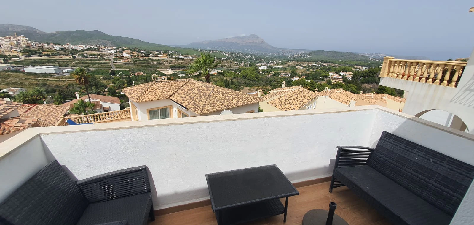 Bungalow for sale in Benitachell / El Poble Nou De Benitatxell