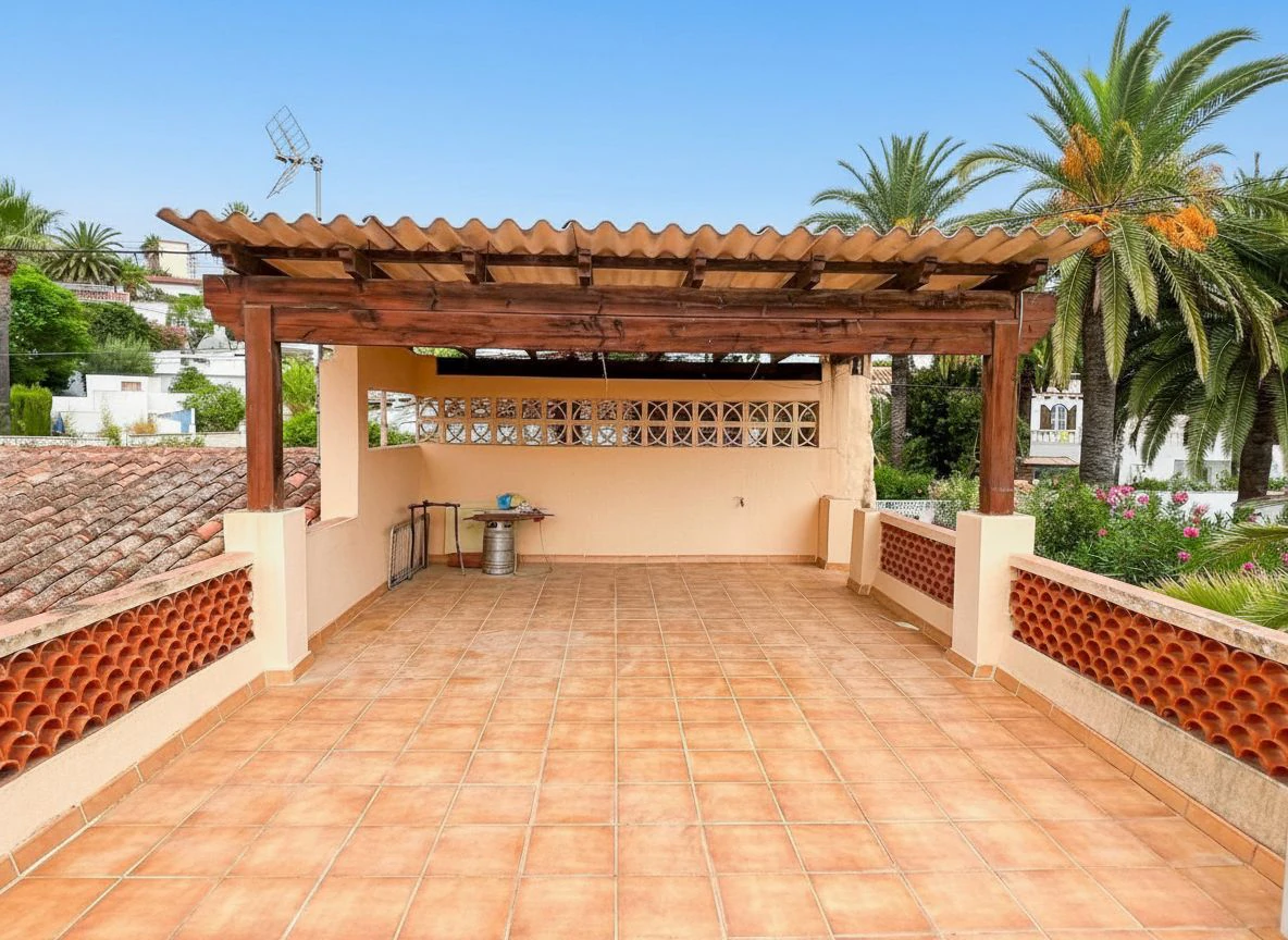 Detached Villa for Sale in Buenavista – Private Pool-Guest Apartment-Near the Beach