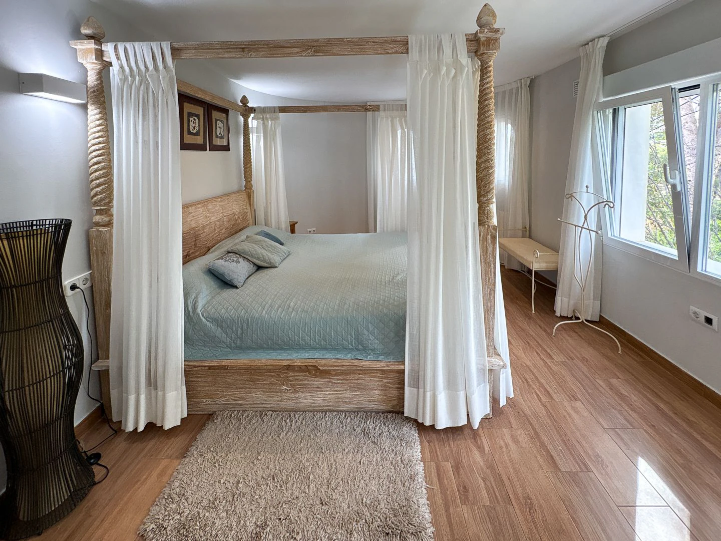 Grande villa à vendre dans la zone de Pinosol, Jávea.