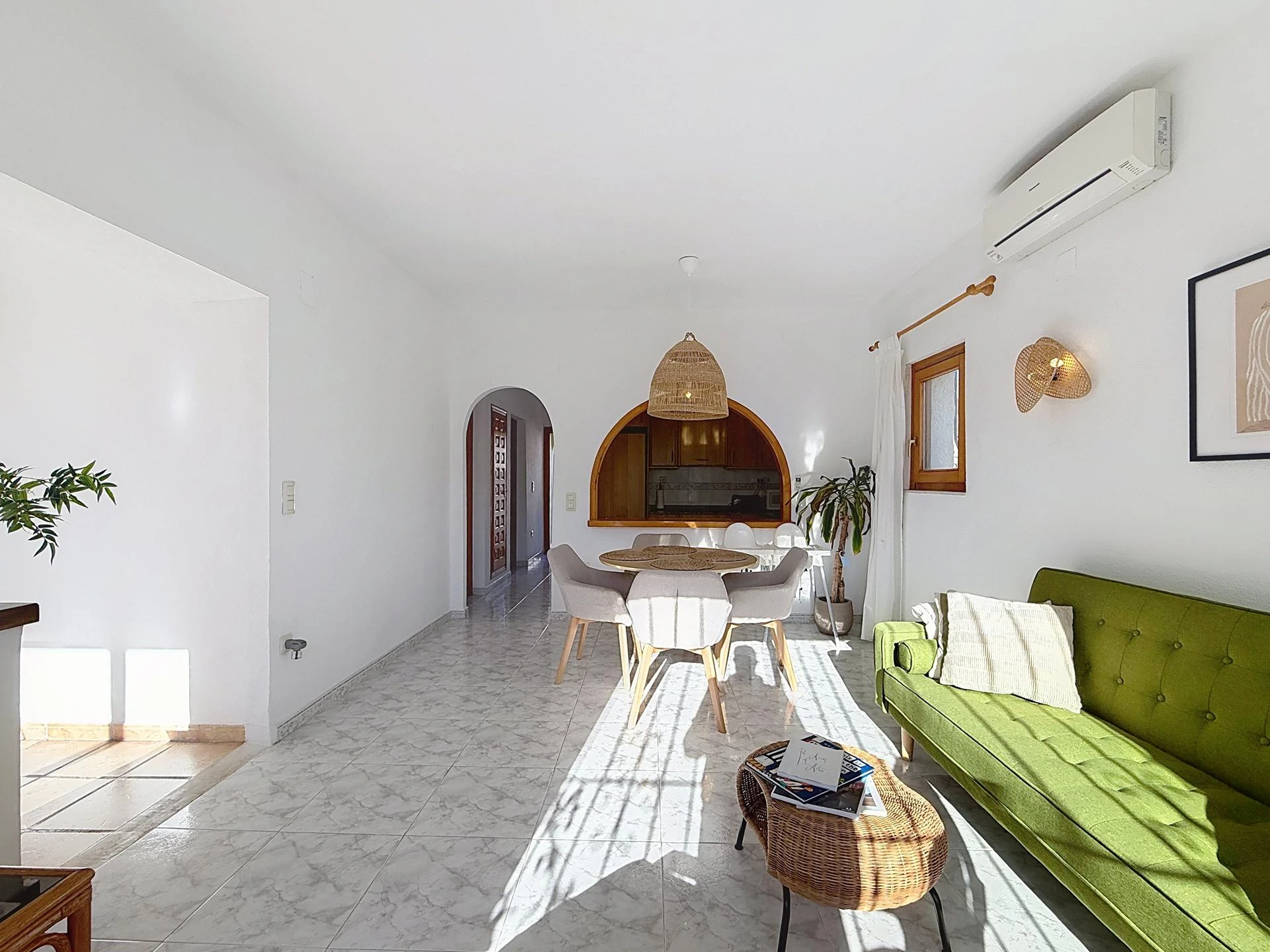 Cumbre del Sol Villa met uitzicht op zee en gemeenschappelijk zwembad
