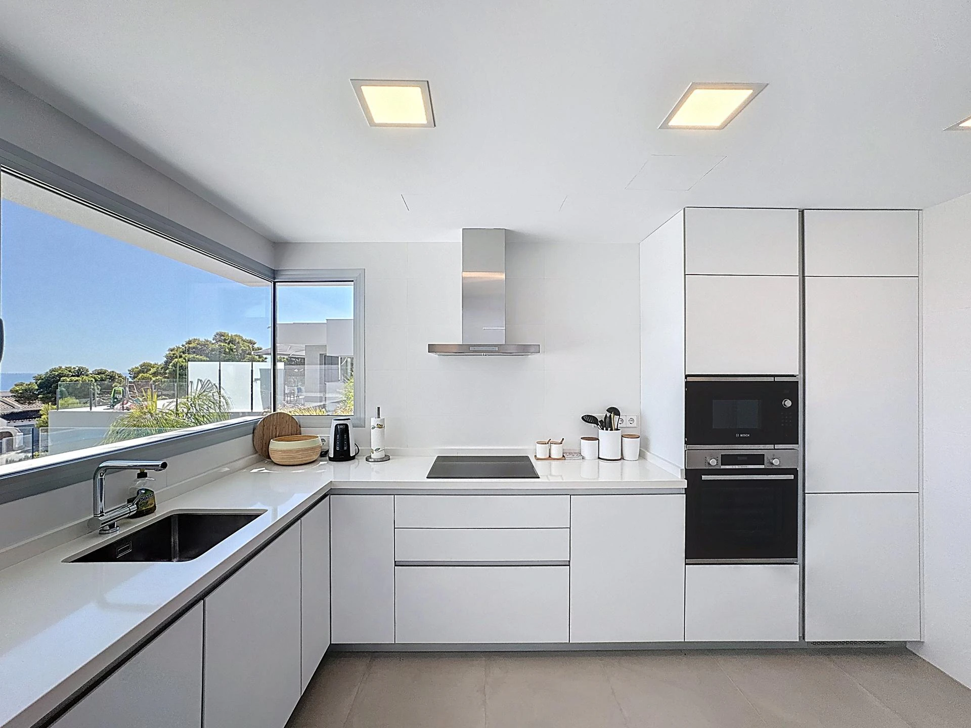 Cumbre del Sol modern villa with sea views and private pool