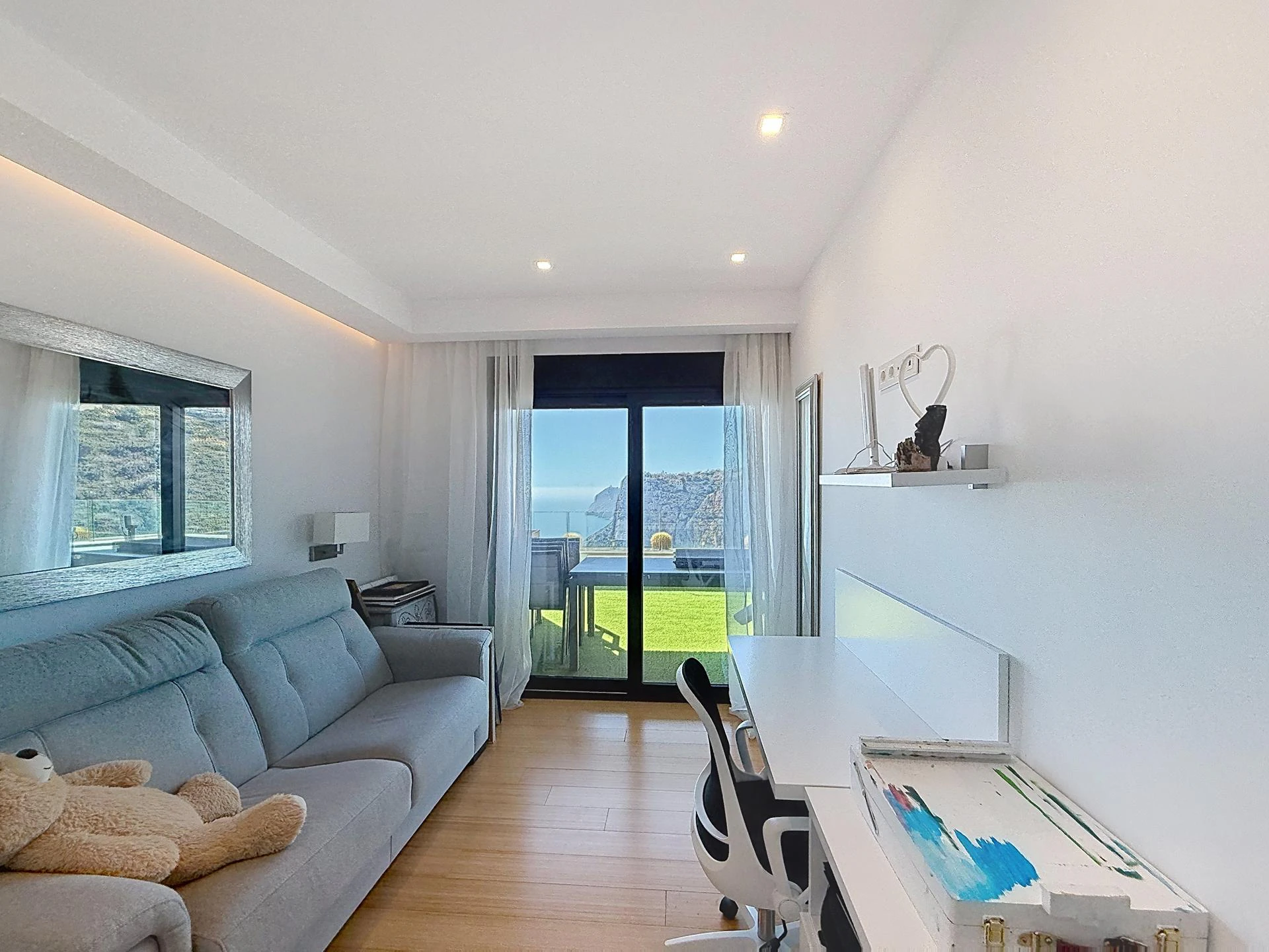 Cumbre del Sol moderne luxe appartement metSpectaculaire panoramisch uitzicht op de zee en de kliffen