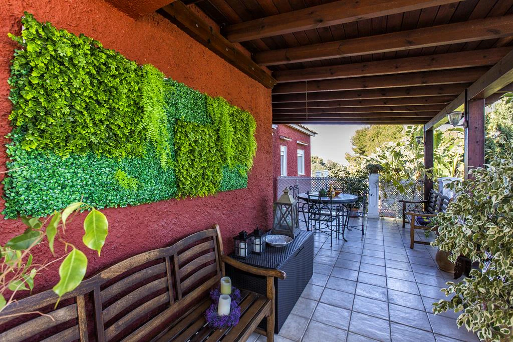 Villa with 2950 m² plot just 700 m from Marineta Cassiana, Dénia