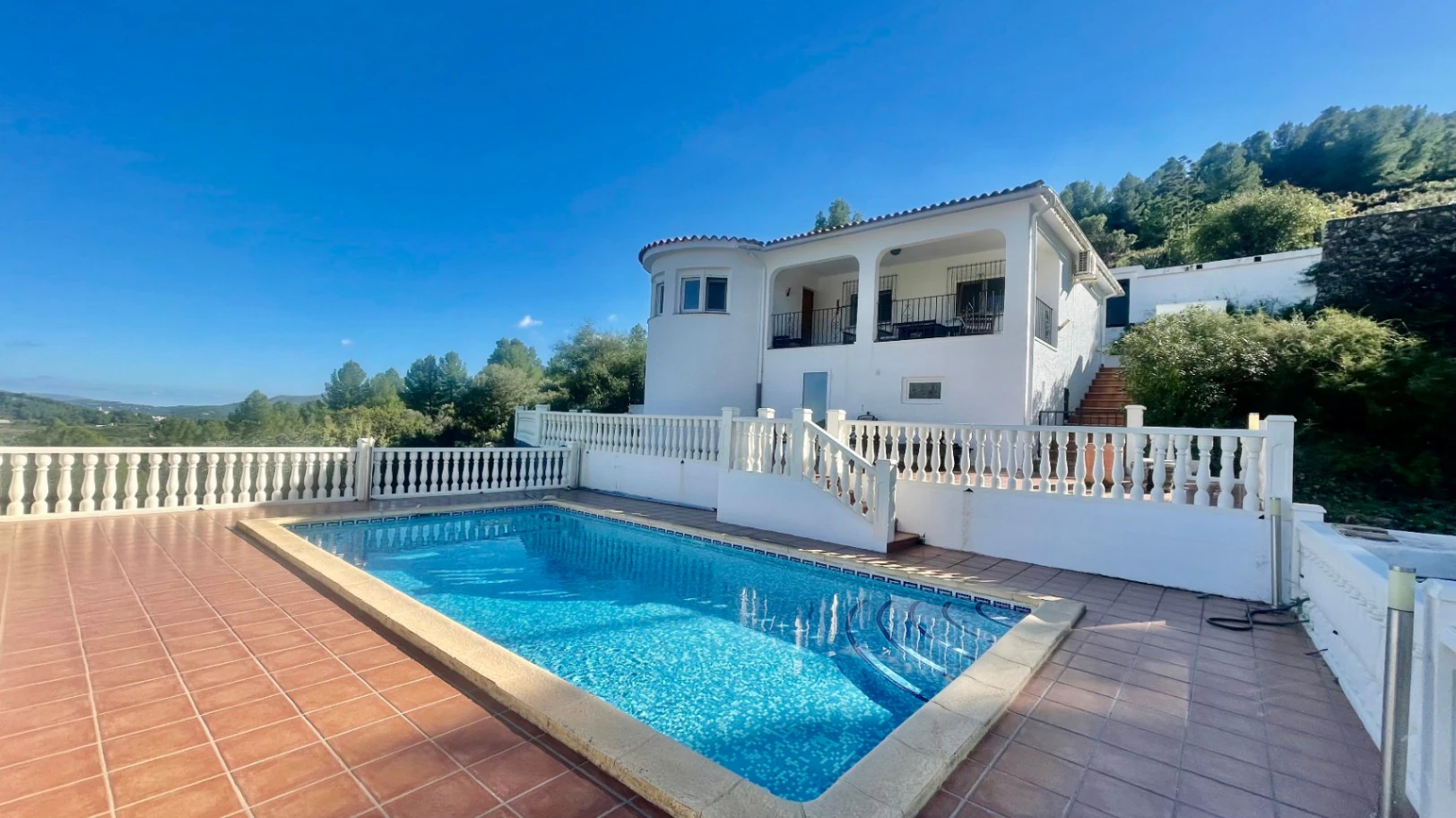 Villa for sale in Benigembla: Peaceful, rural, completely private
