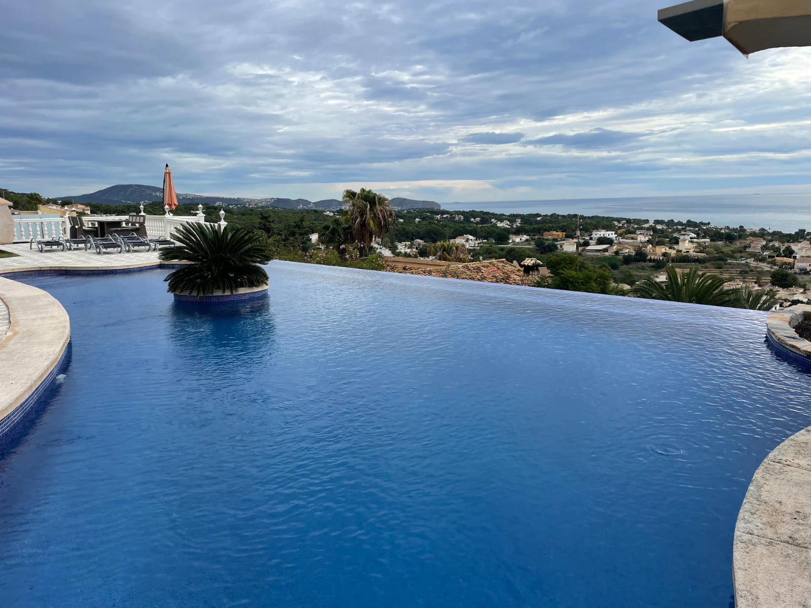 Luxury villa with seaview for sale in Calpe