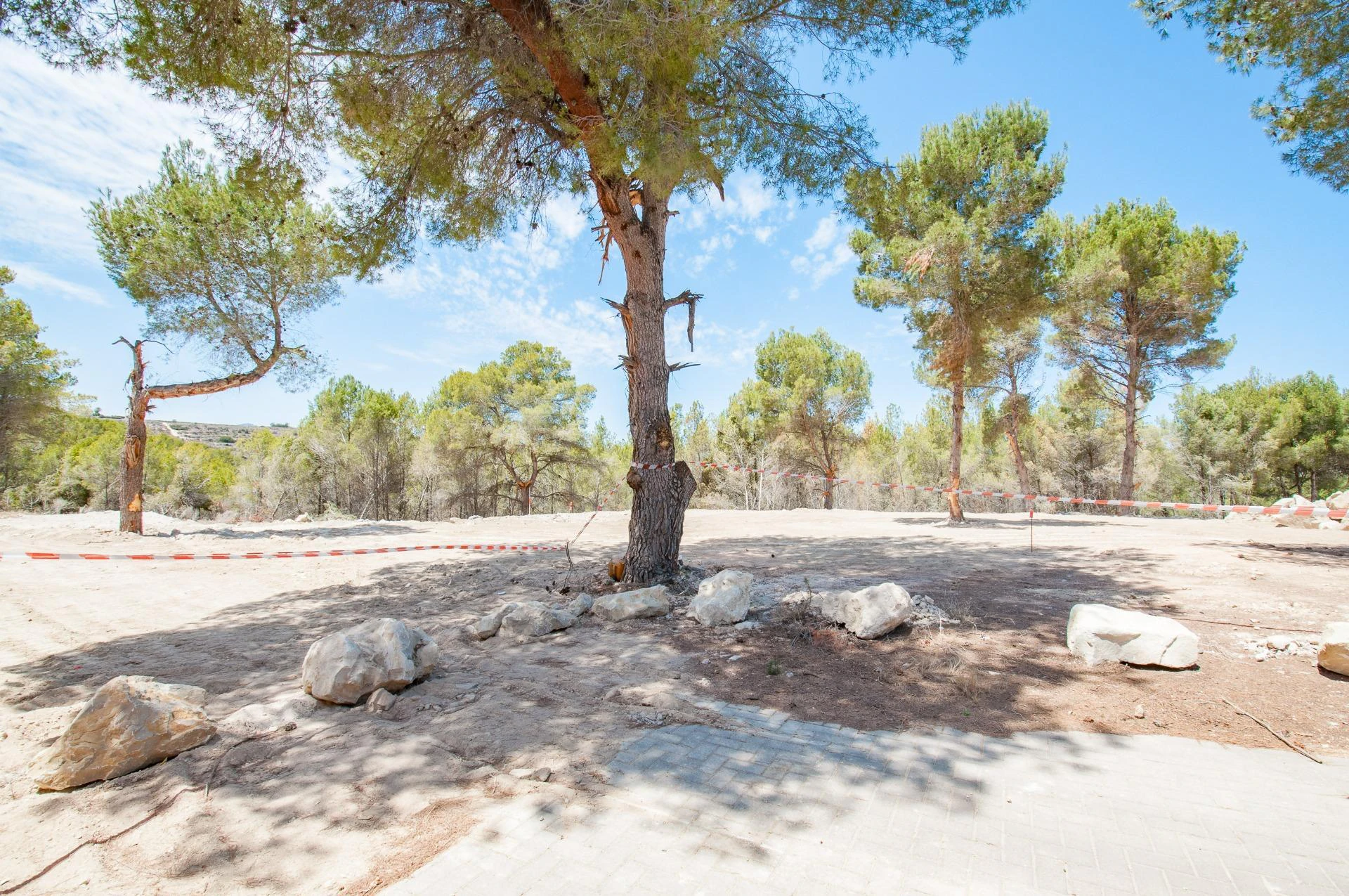 PARCELA URBANA DE 1000 M2 EN BENIMEIT, MORAIRA