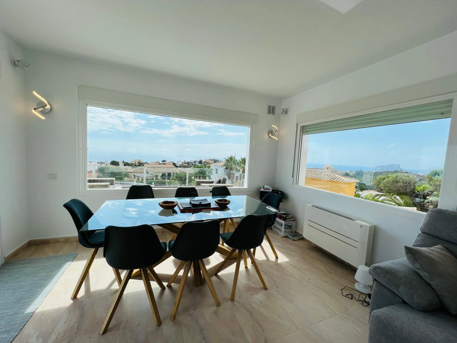 Prachtige luxe villa met uitzicht op zee