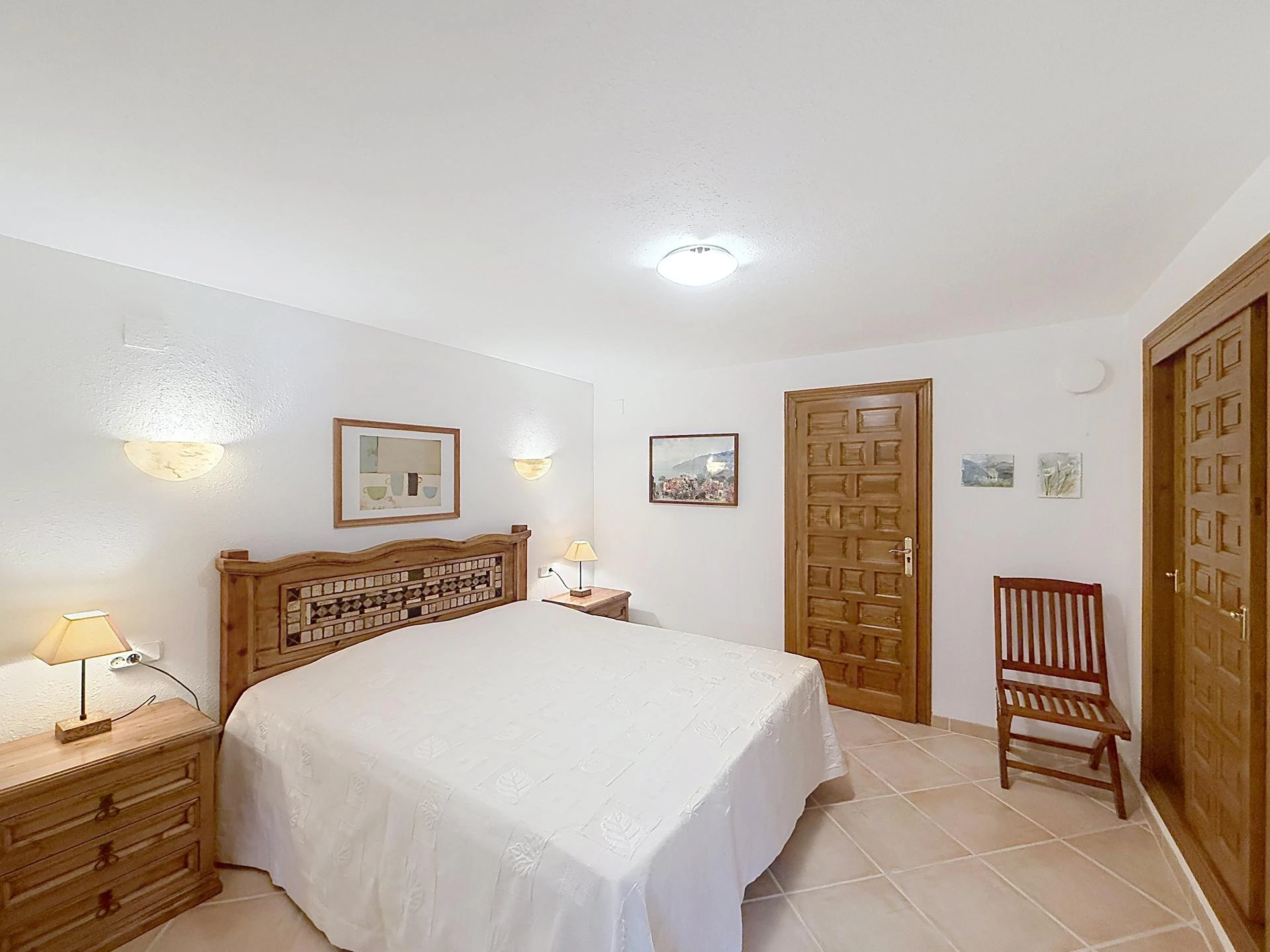 Cumbre del Sol villa with spectacular views of the sea and cliffs.