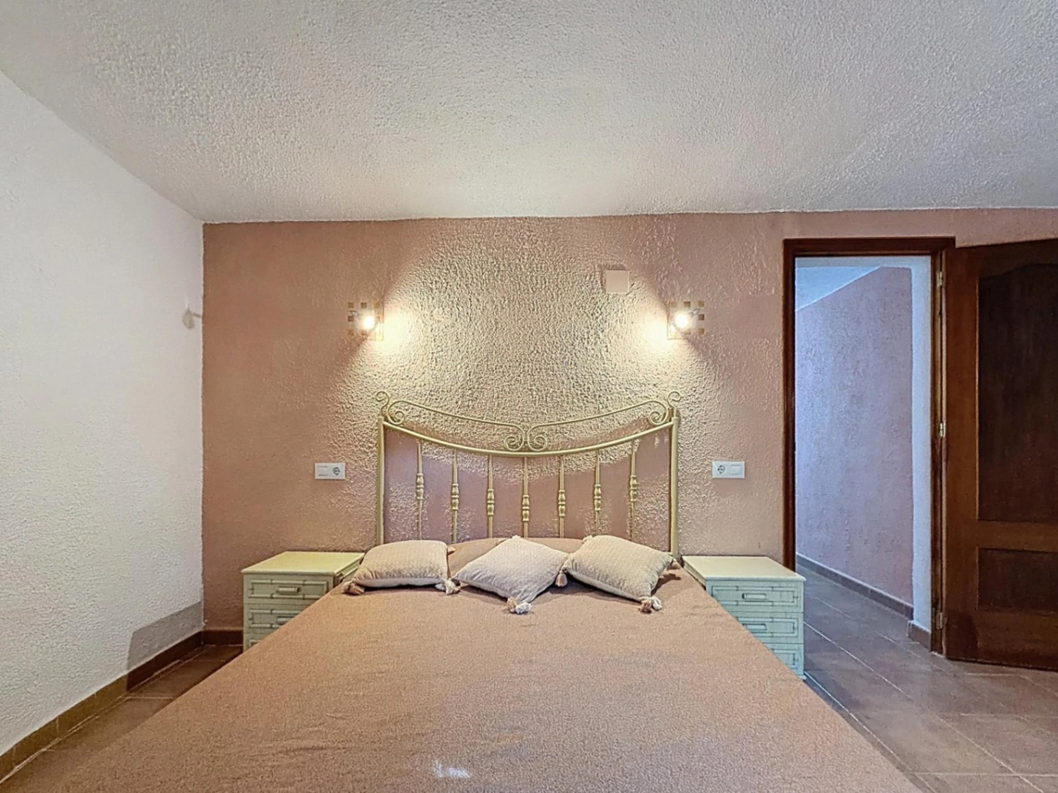 Cumbre del Sol villa with private pool and sea views