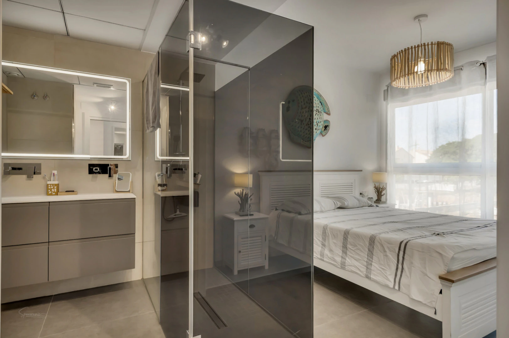 Modern 3-bedroom apartment with a large terrace.