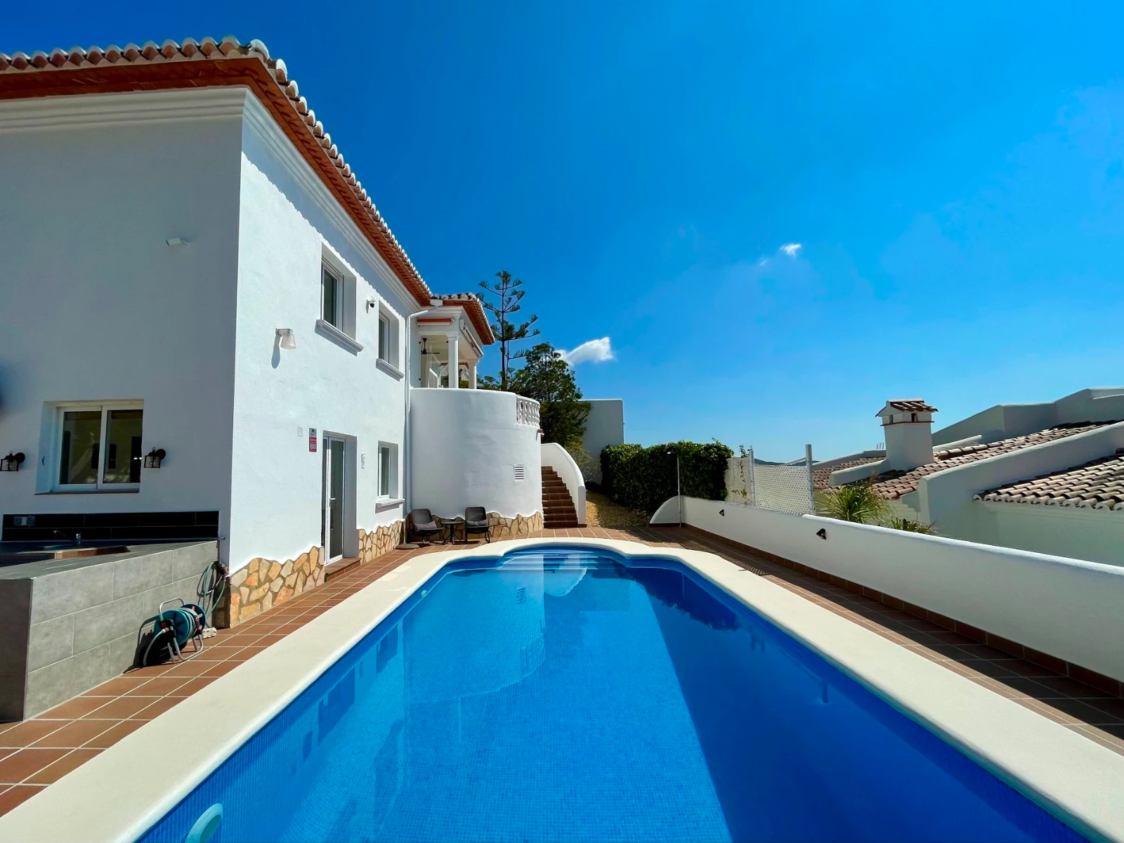 Villa for sale in Jalón