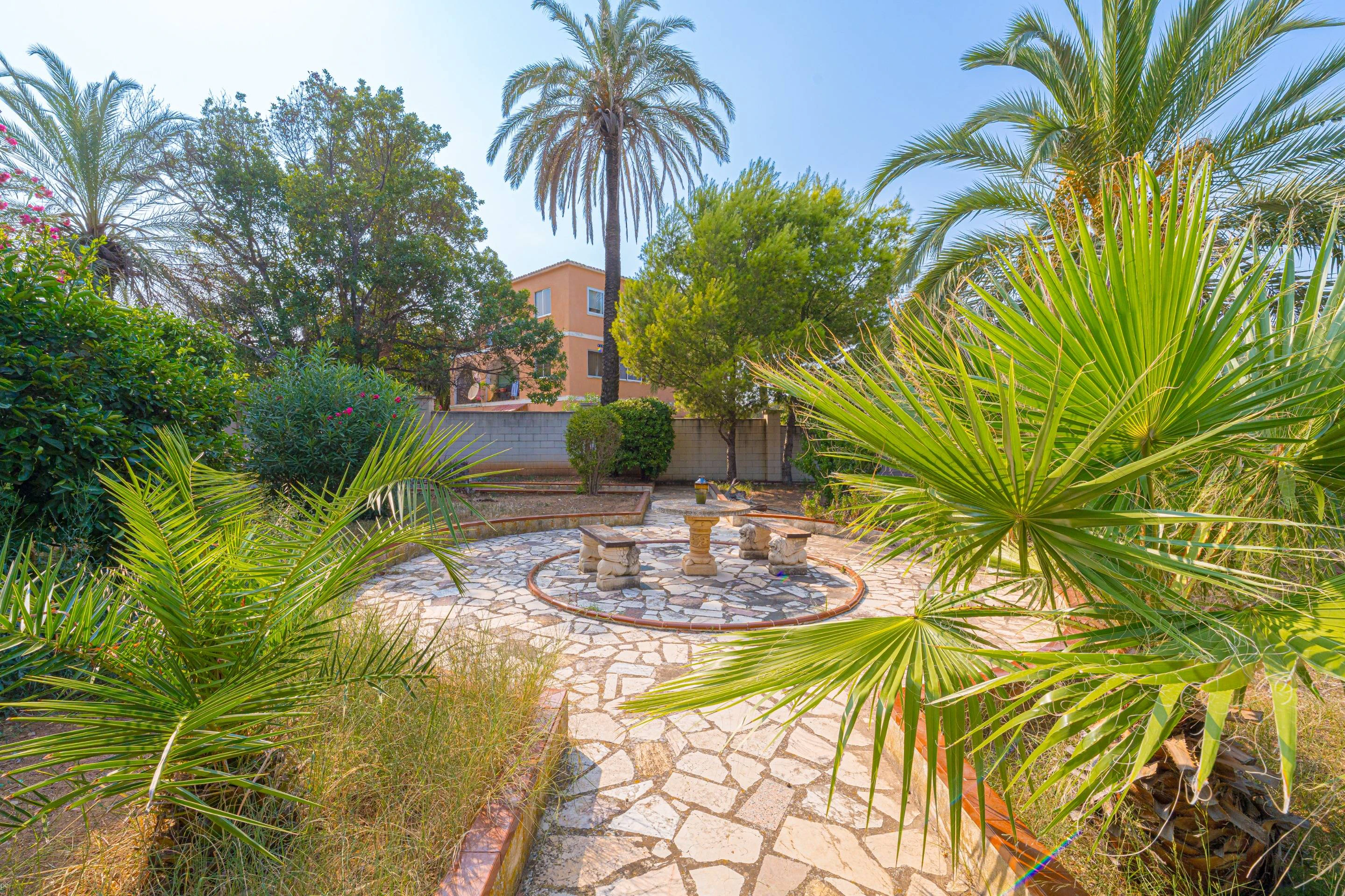 Villa for sale in Denia