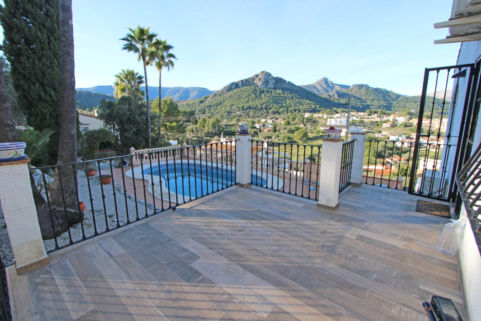 Chalet mit Pool zu verkaufen in Orba