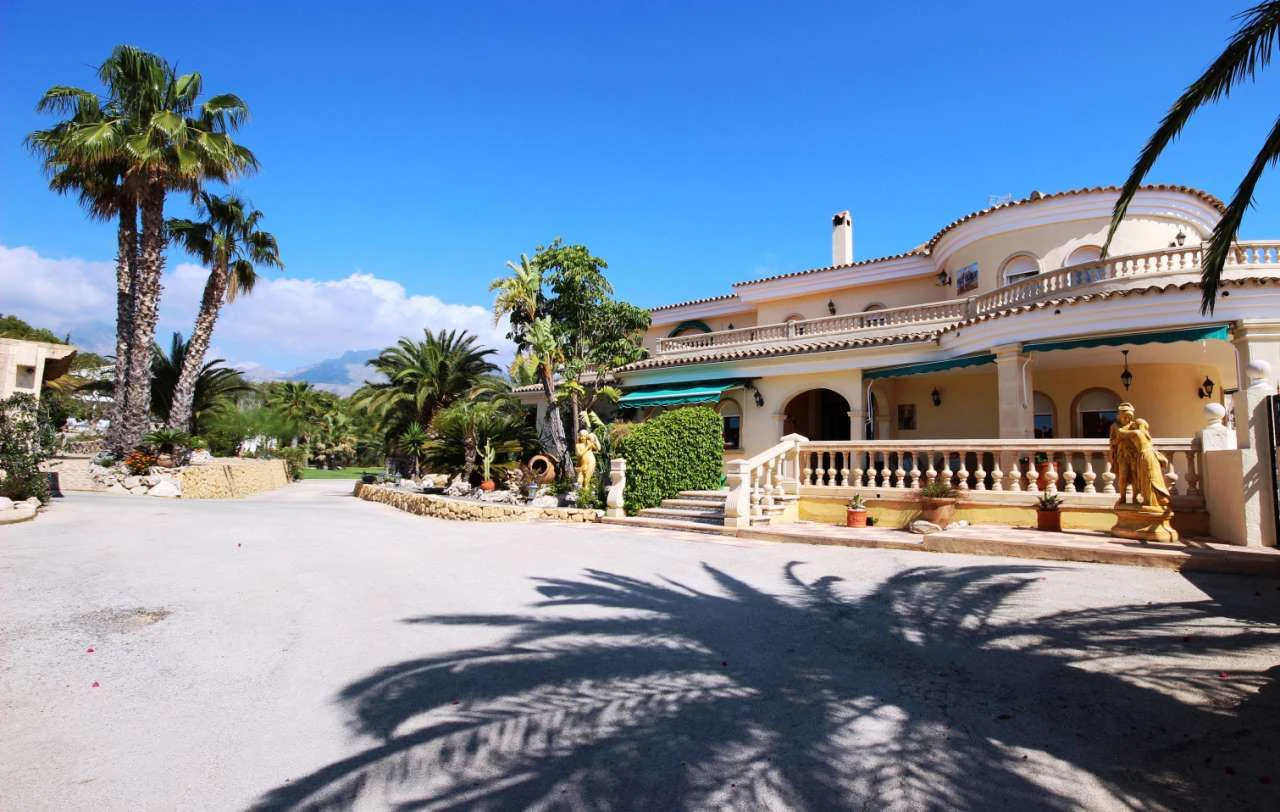 Villa zum verkauf in Alfaz Del Pi
