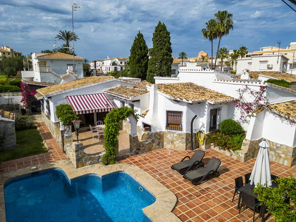 Vrijstaande villa op 50 m van het strand, Dénia